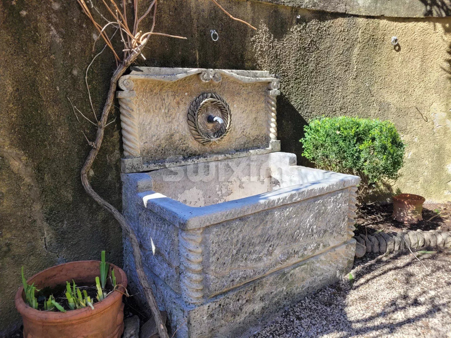 casa 10 Quartos para venda sobre Uzès (30700)