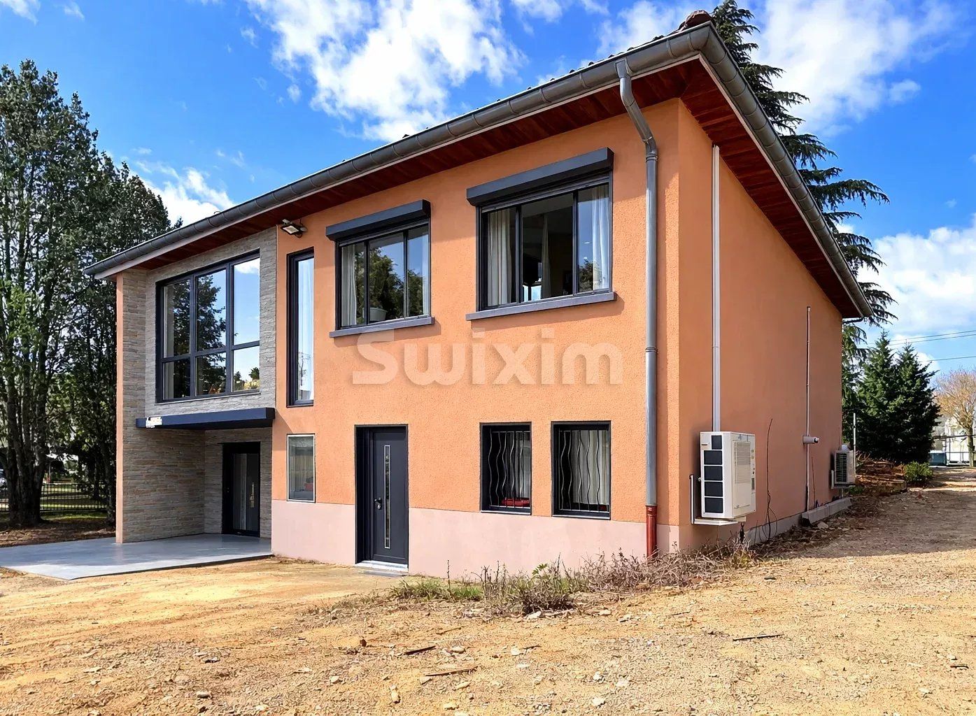 house 6 Rooms for sale on Sainte-Foy-lès-Lyon (69110)