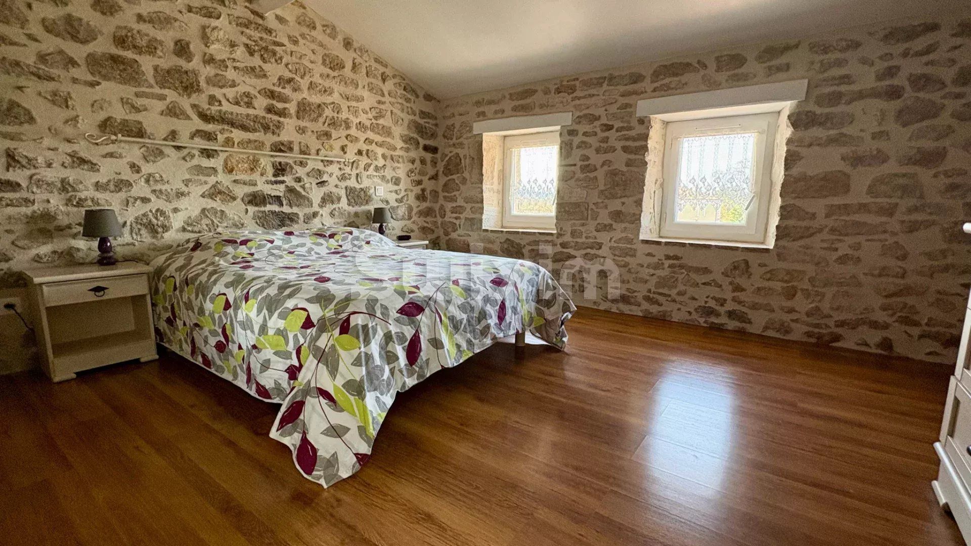 casa 4 Quartos para venda sobre Saint-Jean-de-Maruéjols-et-Avéjan (30430)