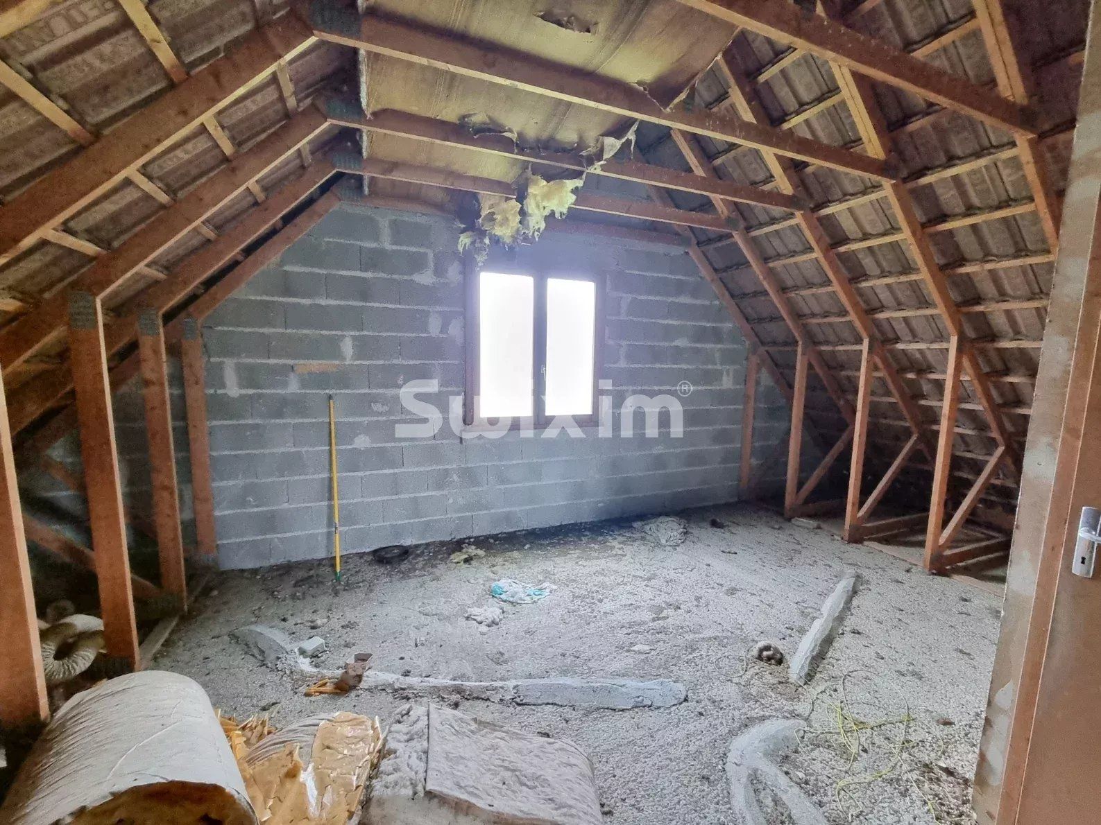 padiglione 3 Camere in vendita su Oisy (58500)