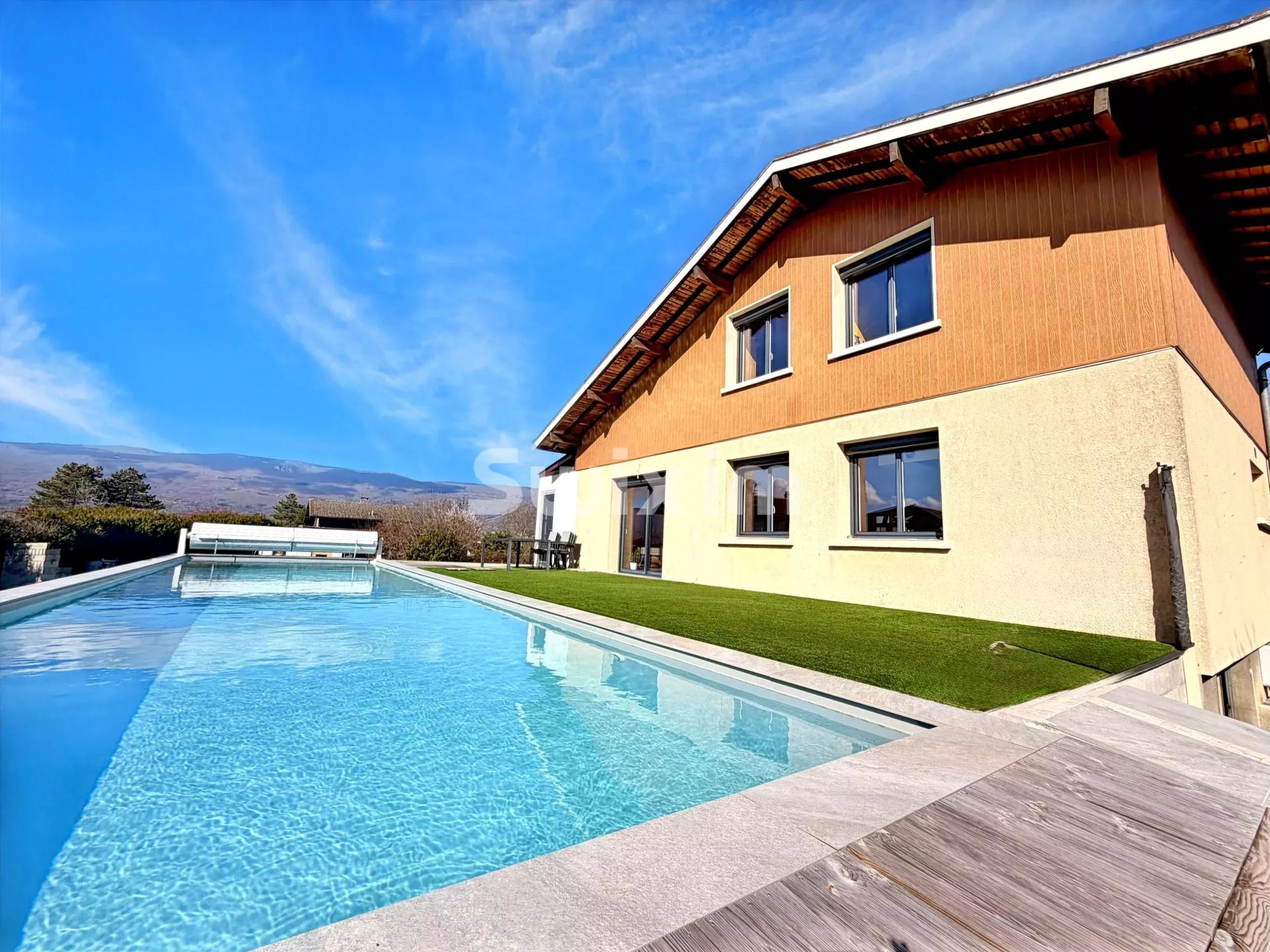 casa 5 Camere in vendita su Clarafond-Arcine (74270)