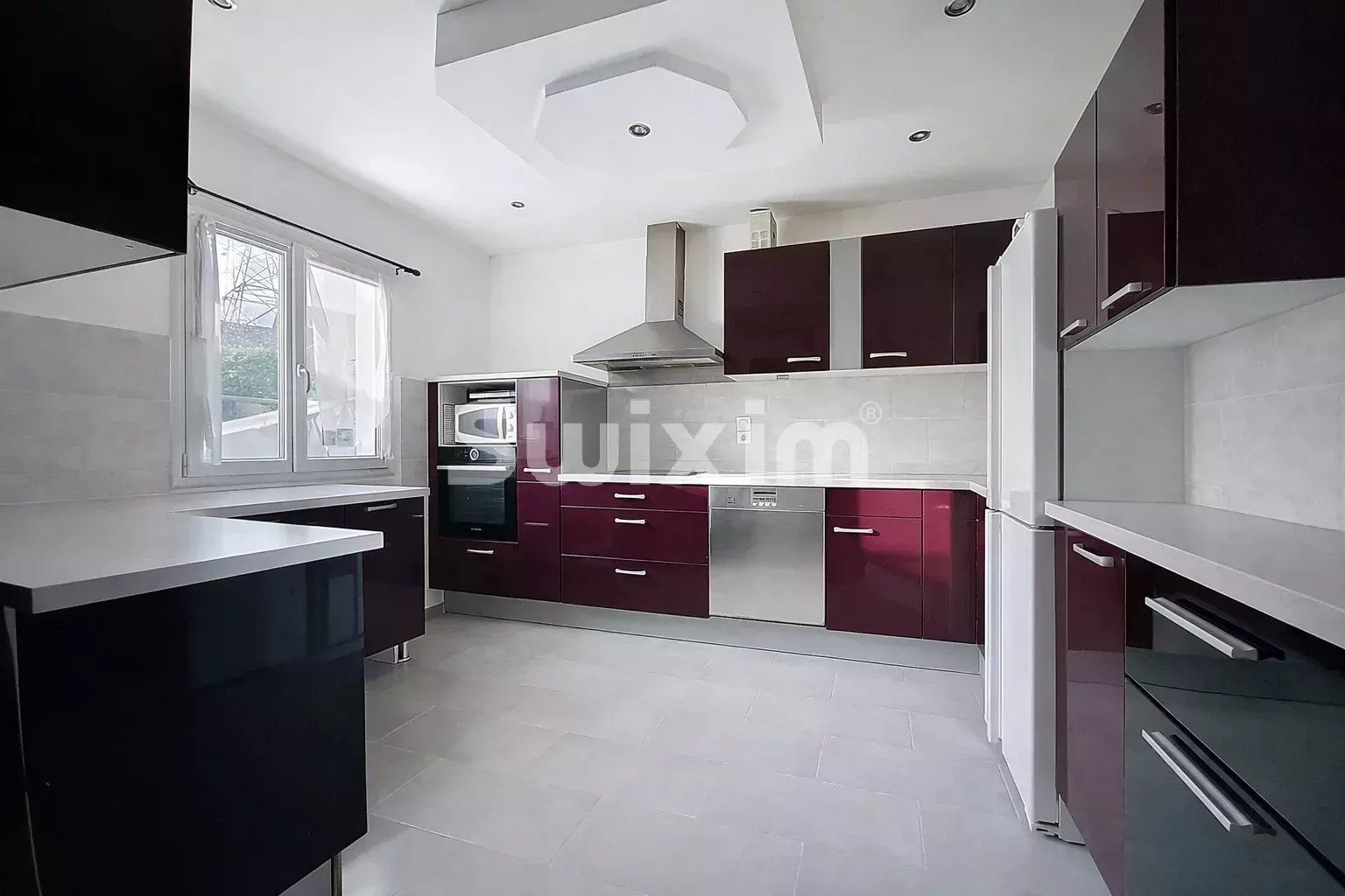 house 4 Rooms for sale on Valserhône (01200)