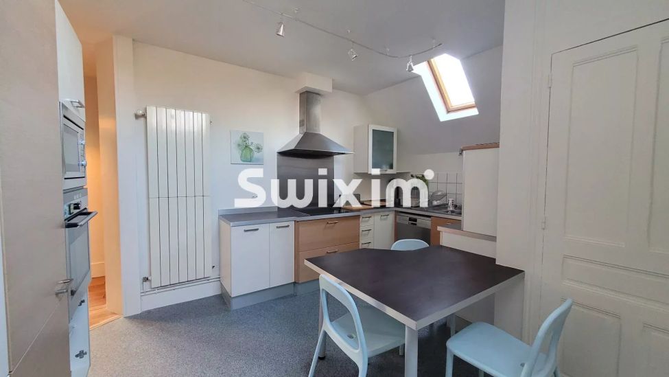 Vendita Appartamento Lons-le-Saunier 6&nbsp;Camere 129.23&nbsp;m²