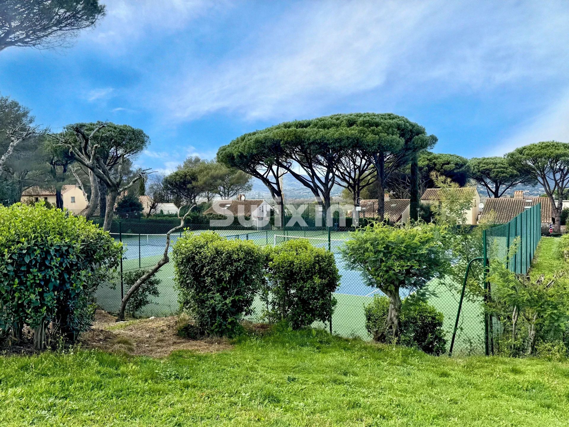 apartamento 3 Quartos para venda sobre Gassin (83580)