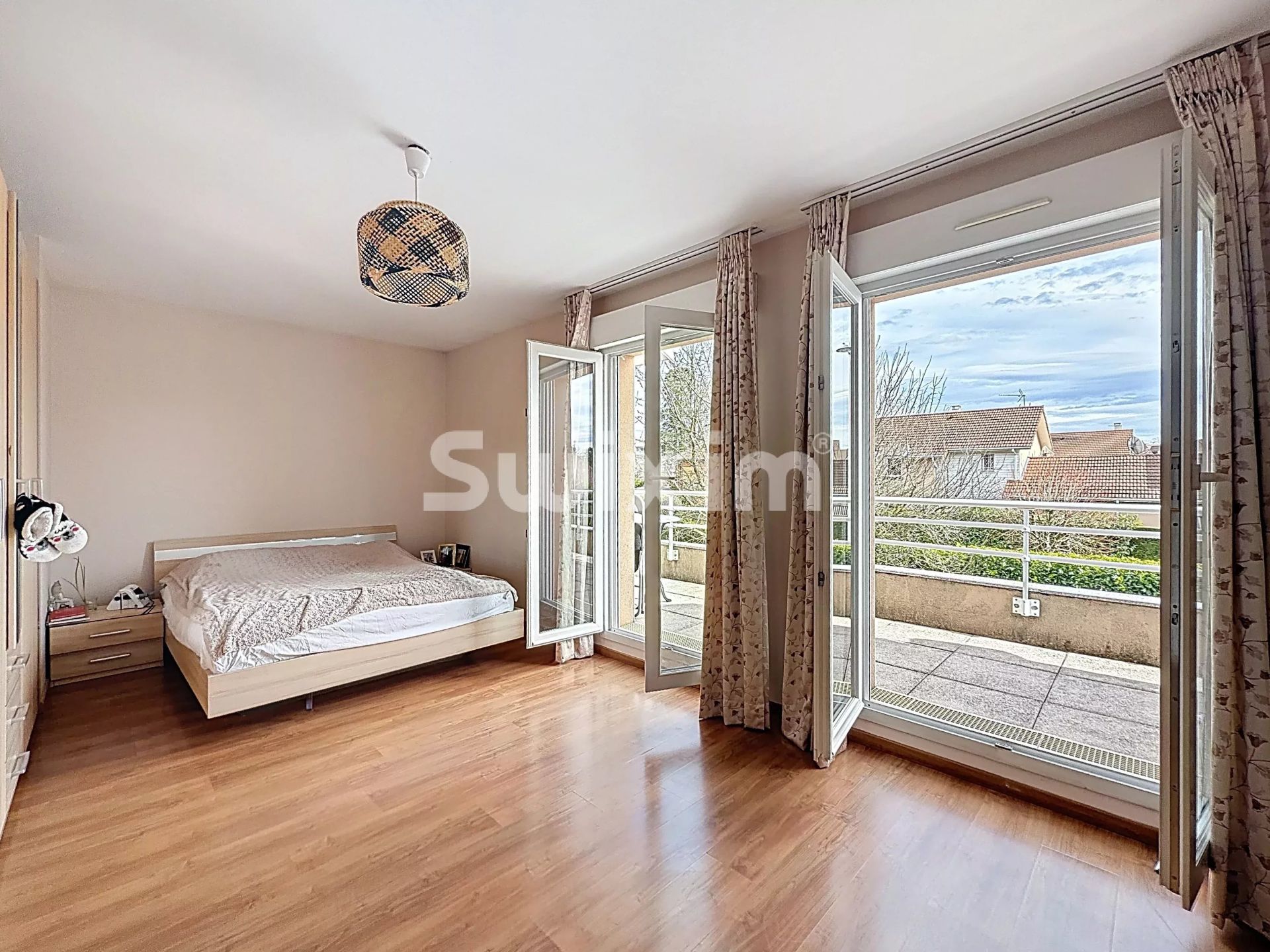 haus 6 Zimmer zum verkauf auf Saint-Genis-Pouilly (01630)