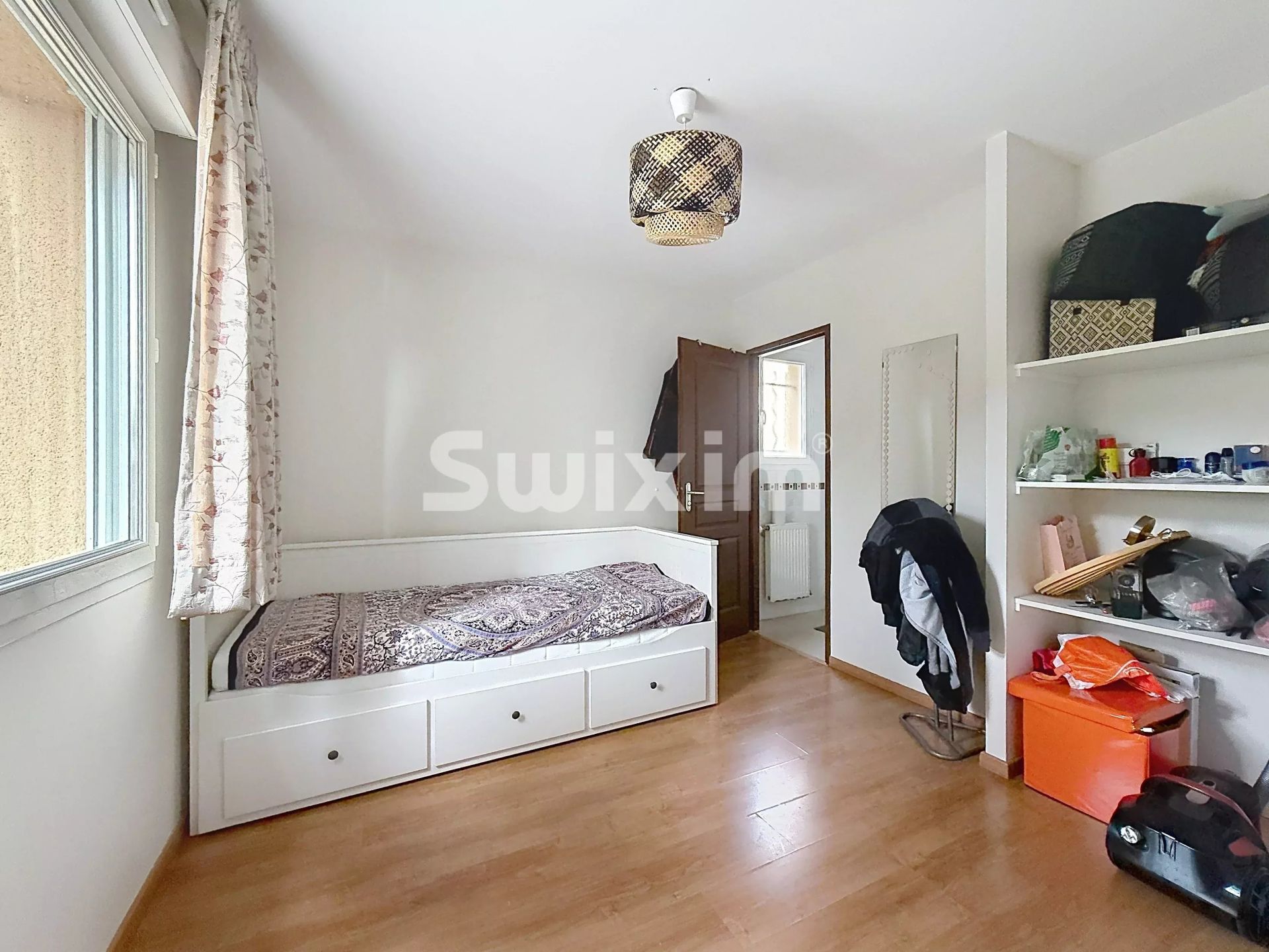 haus 6 Zimmer zum verkauf auf Saint-Genis-Pouilly (01630)