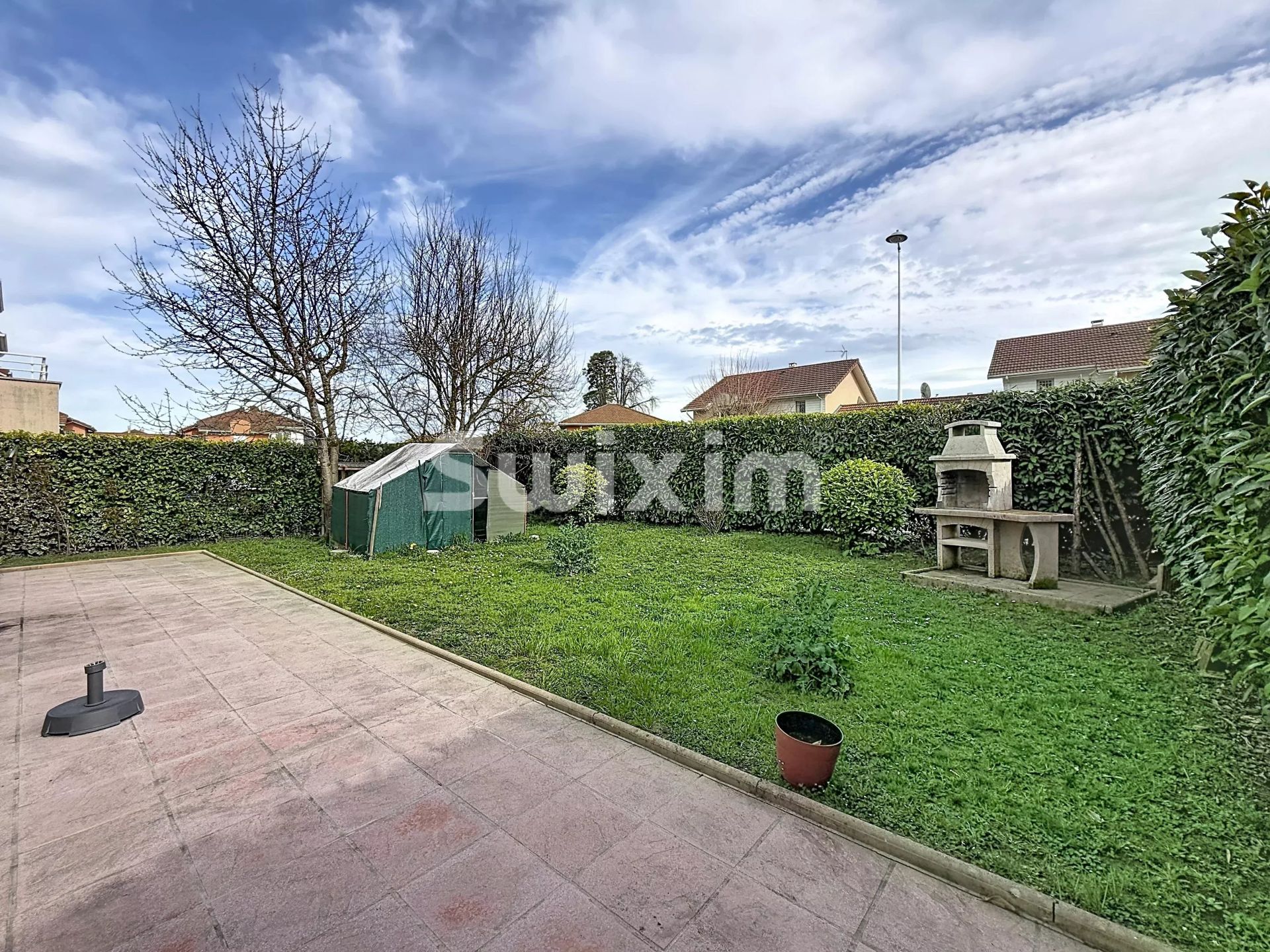 haus 6 Zimmer zum verkauf auf Saint-Genis-Pouilly (01630)
