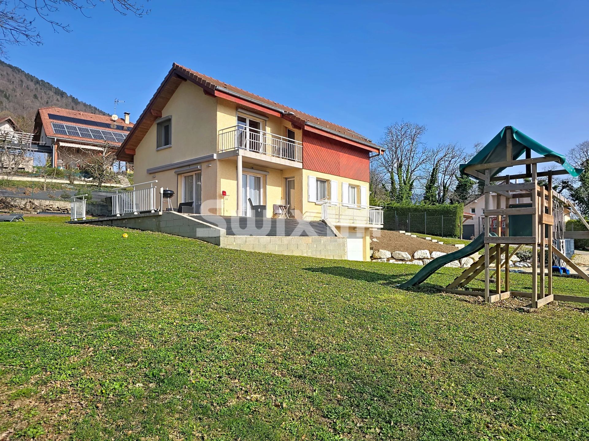 haus 5 Zimmer zum verkauf auf Échenevex (01170)