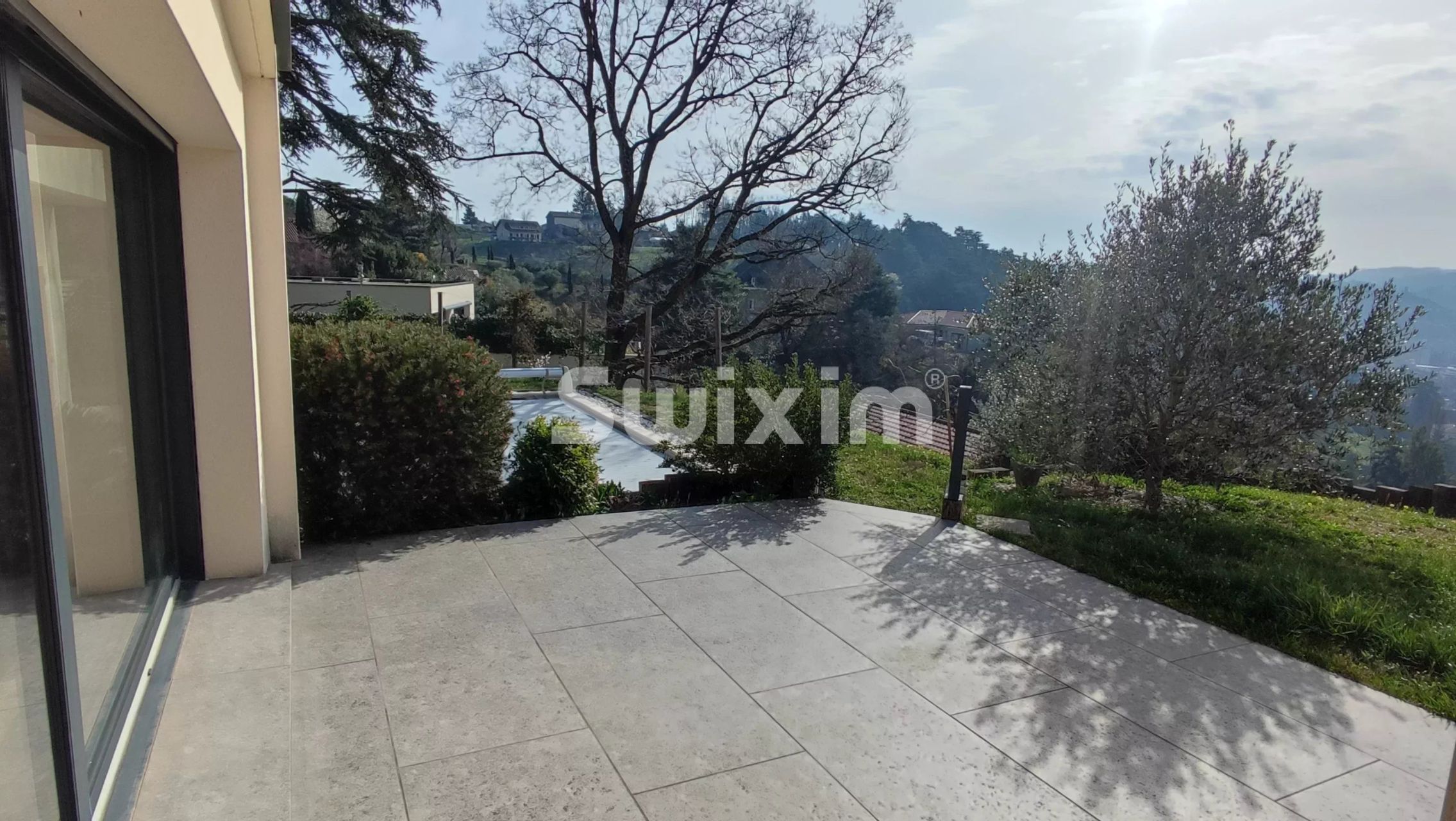 propriété 11 Pièces en vente sur Seyssuel (38200)