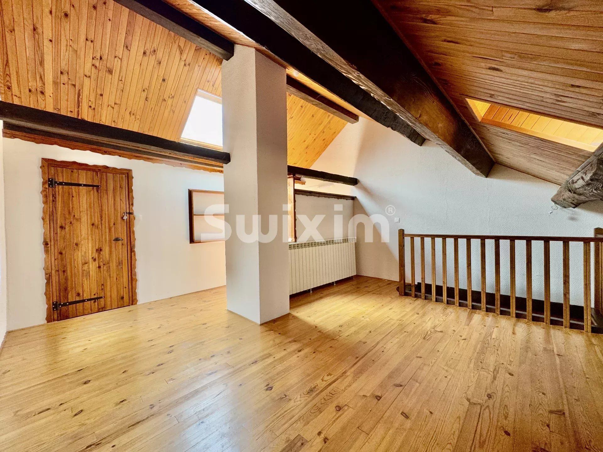 casa 4 Camere in vendita su Sergy (01630)