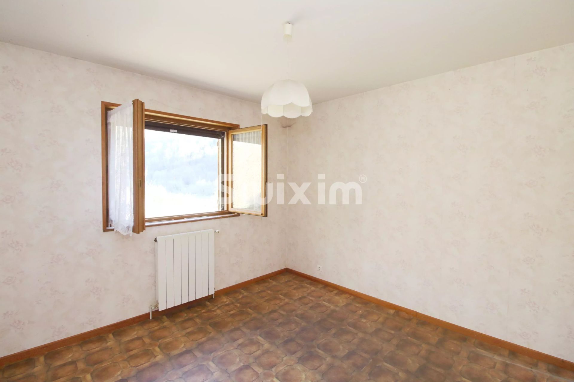 haus 4 Zimmer zum verkauf auf Saint-Hippolyte (25190)