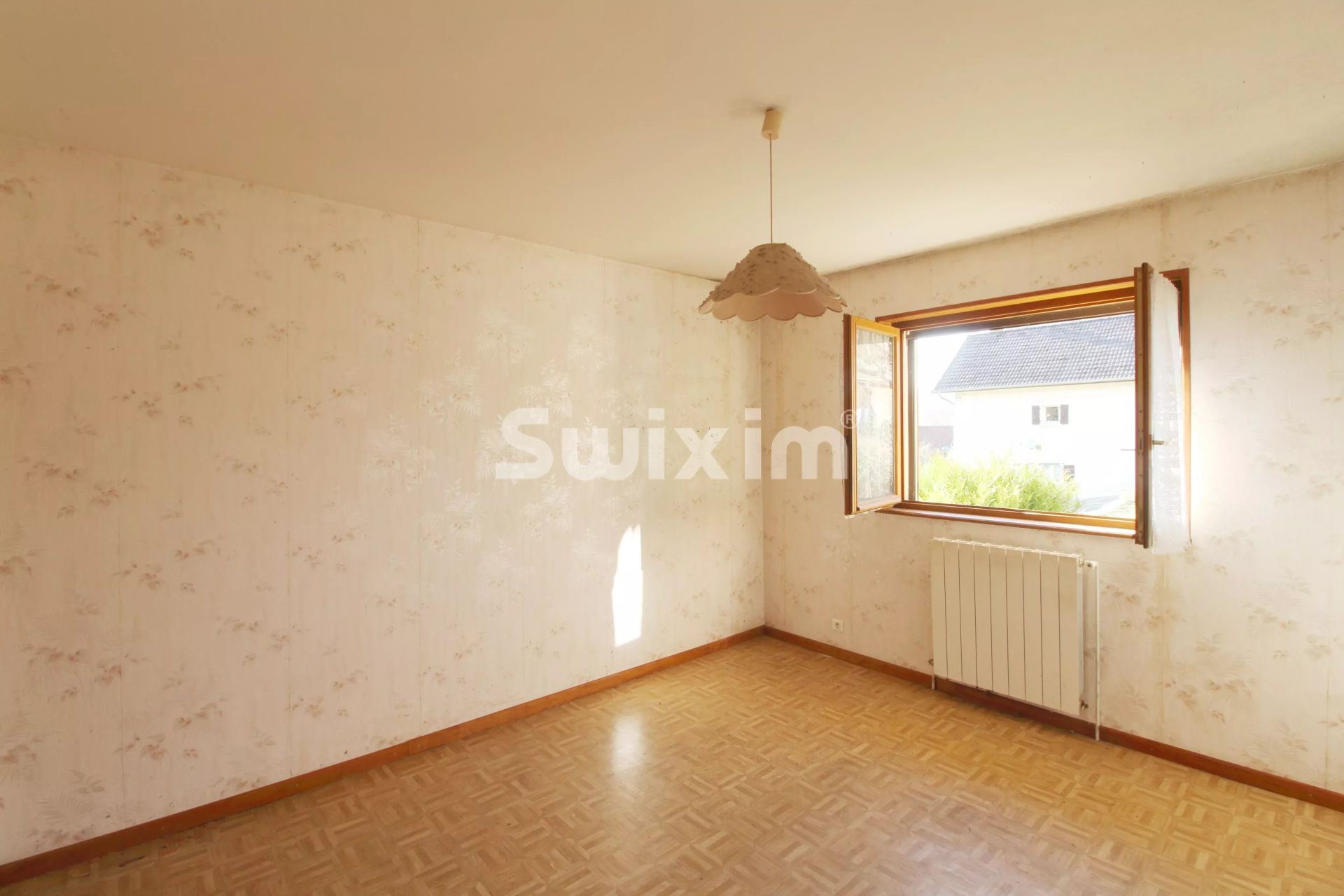 haus 4 Zimmer zum verkauf auf Saint-Hippolyte (25190)