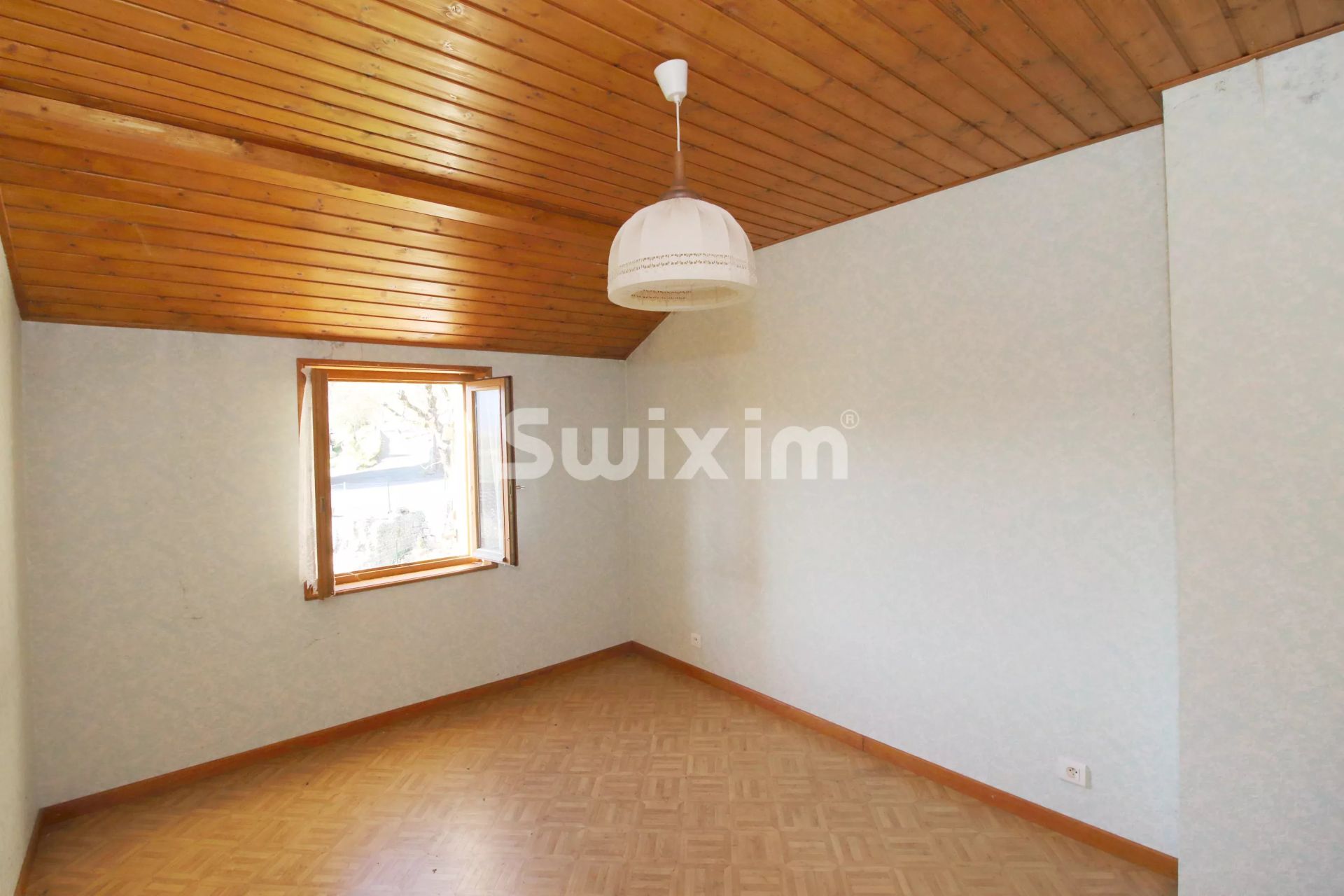 haus 4 Zimmer zum verkauf auf Saint-Hippolyte (25190)