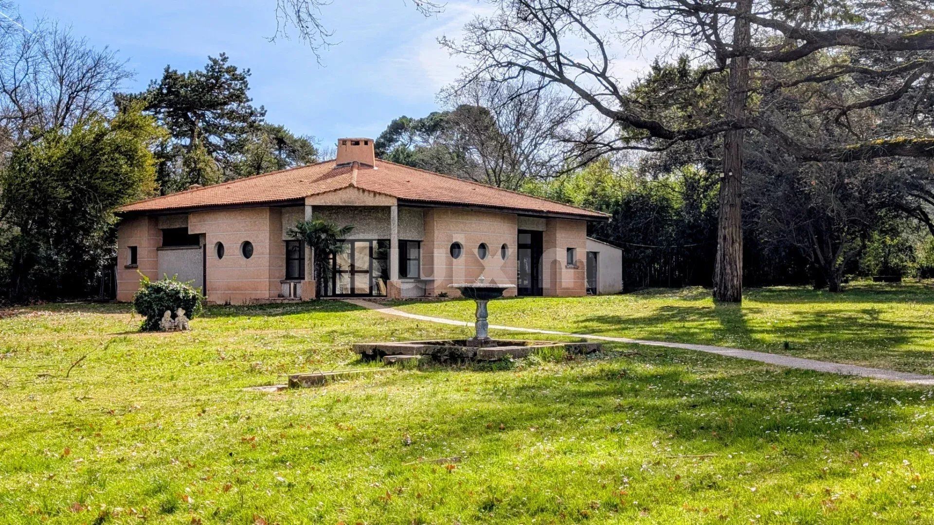 appartamento in vendita su Chusclan (30200)