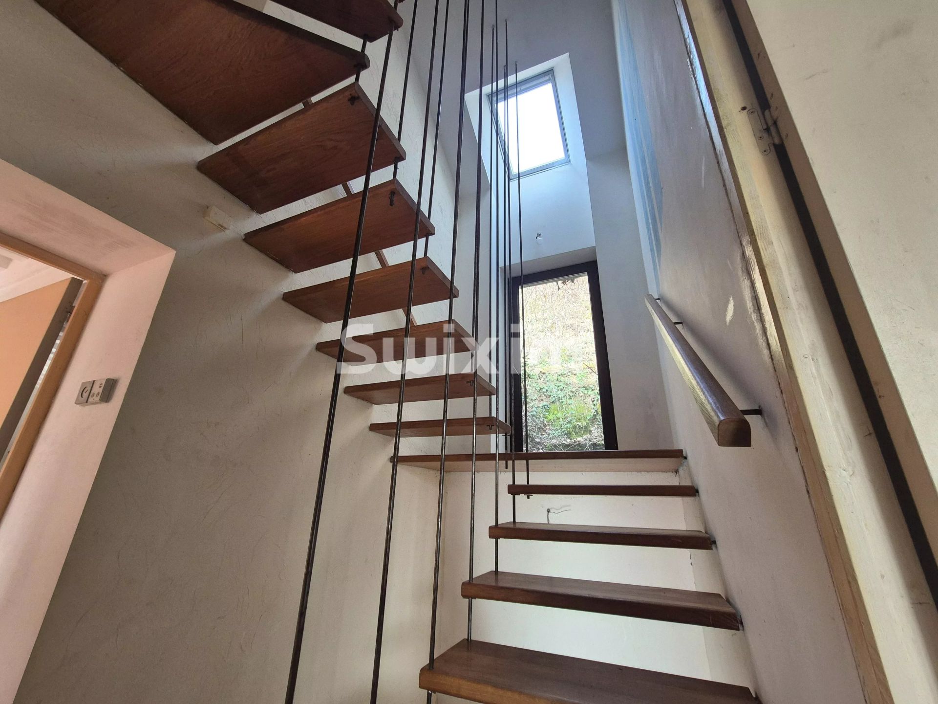 proprietà 8 Camere in vendita su Anost (71550)