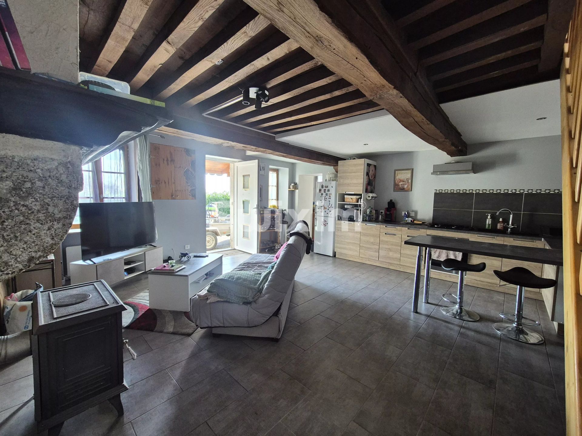 casa 6 Salas en venta en Lormes (58140)