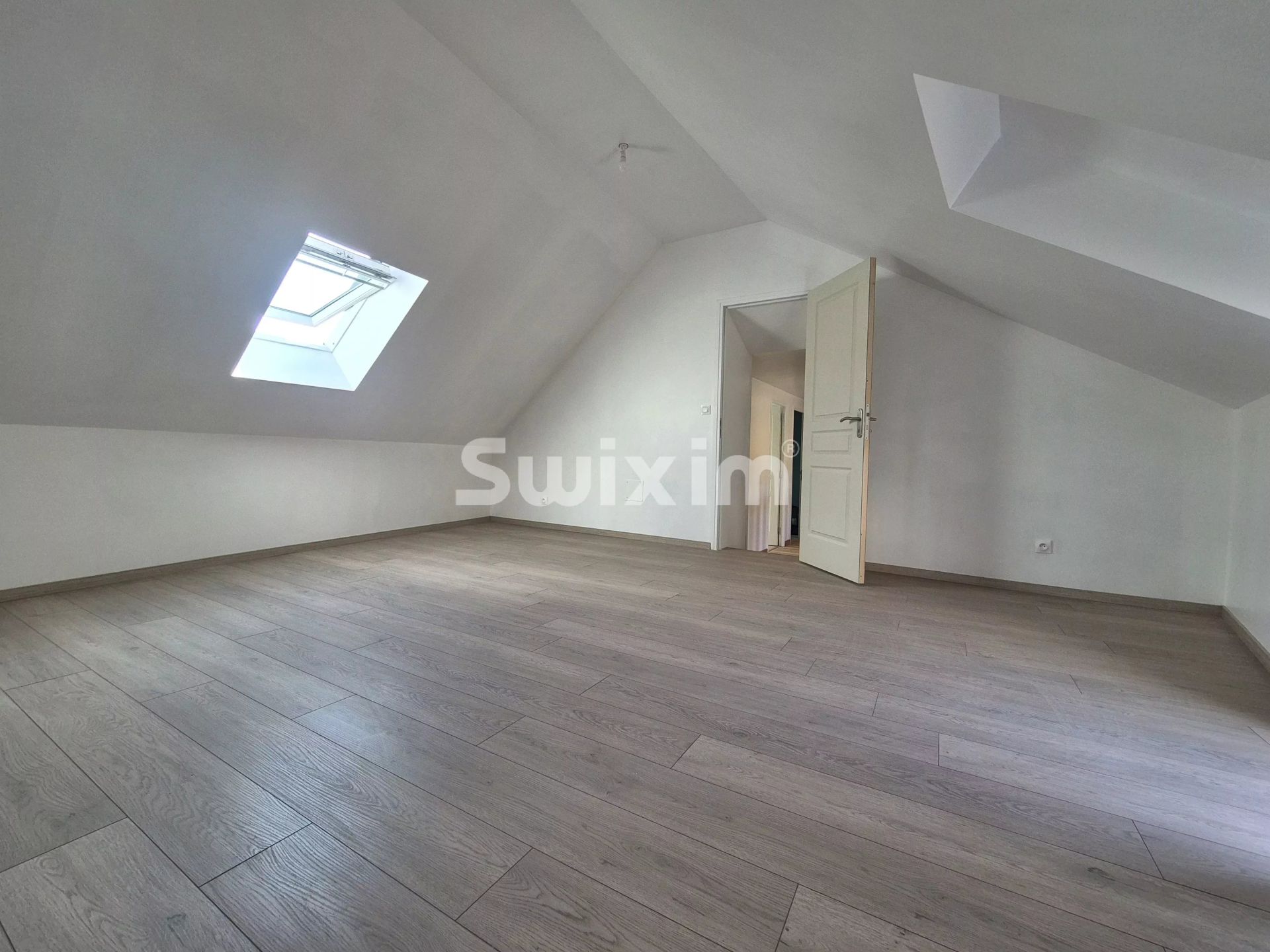 casa 6 Salas en venta en Lormes (58140)