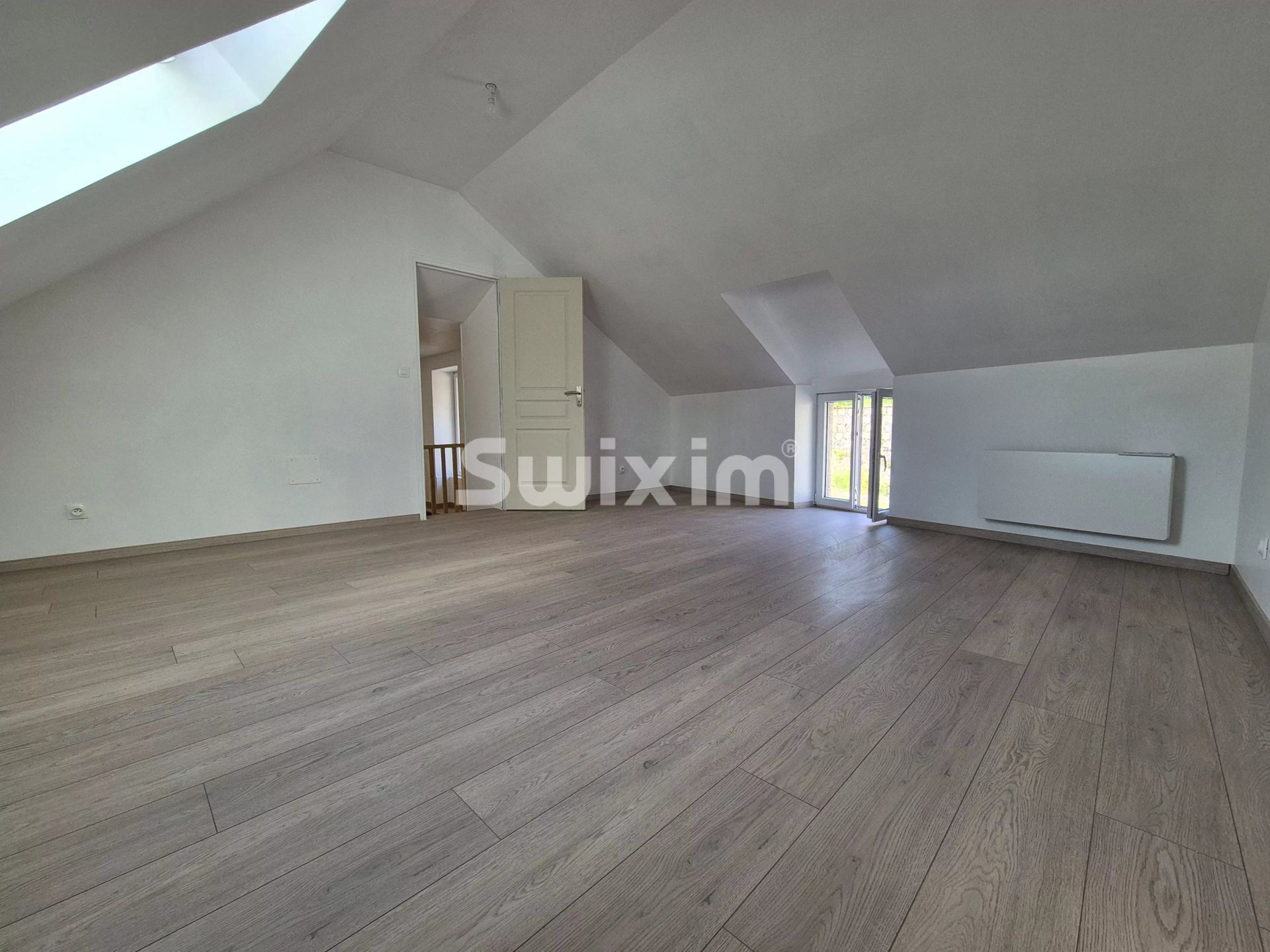 casa 6 Salas en venta en Lormes (58140)