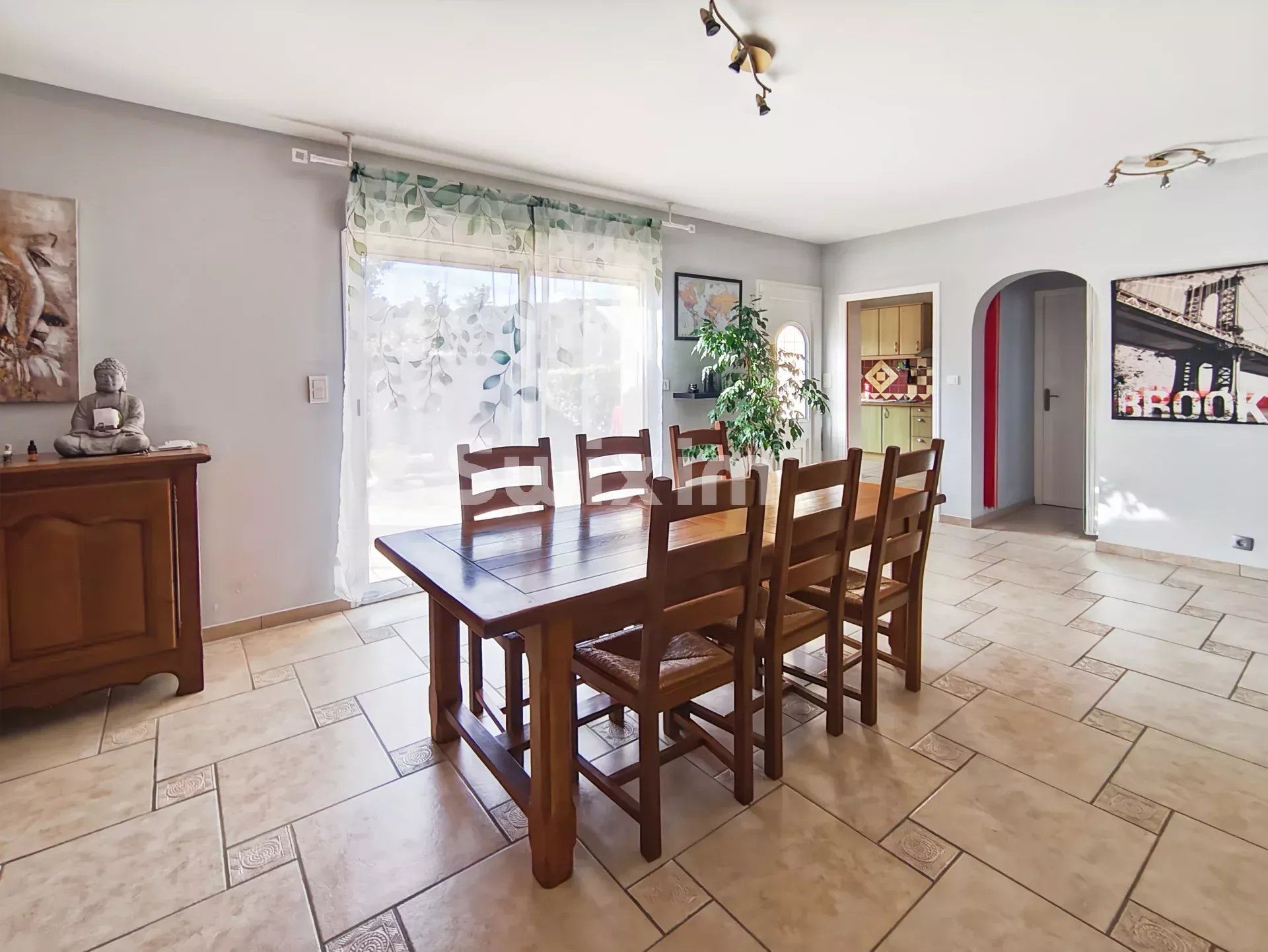 casa 6 Camere in vendita su Bollène (84500)