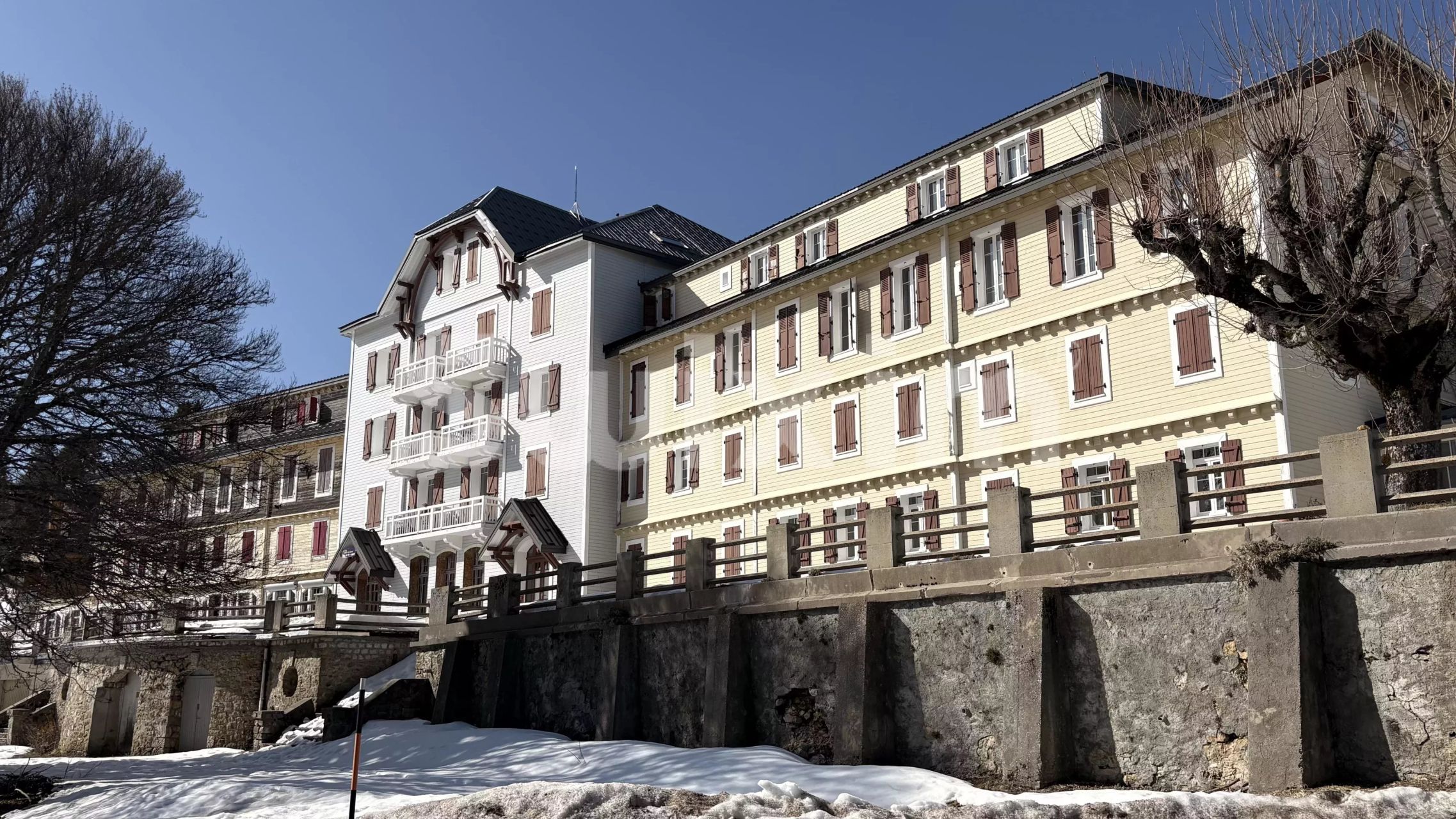 appartement 1 raum zum verkauf auf Pugny-Chatenod (73100)