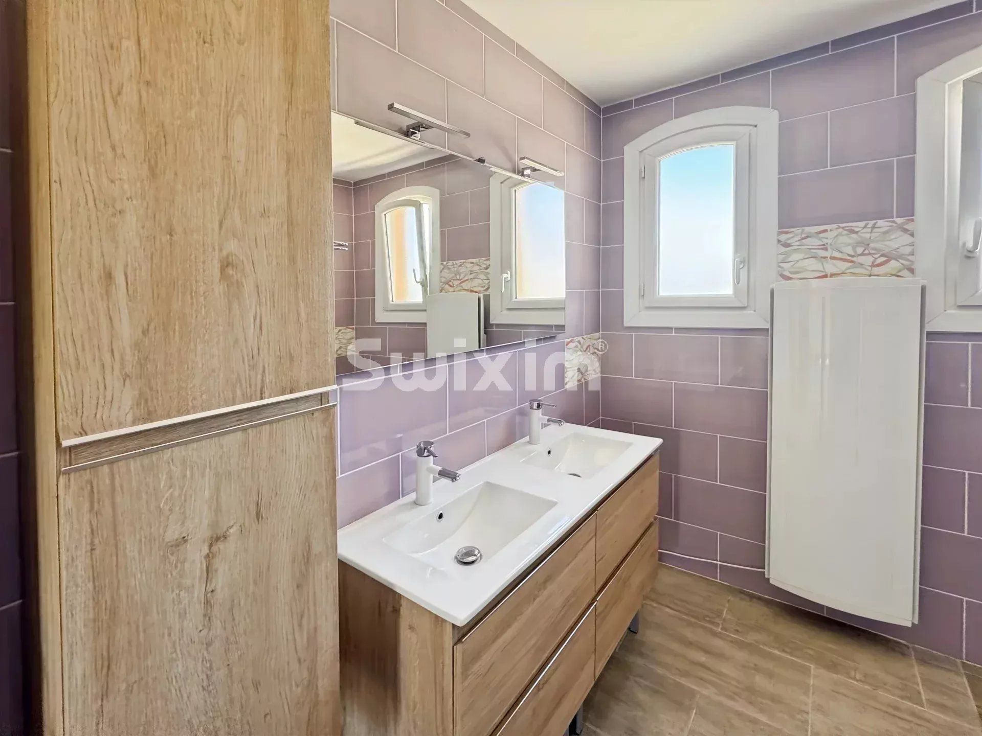 casa 5 Camere in vendita su Lapalud (84840)