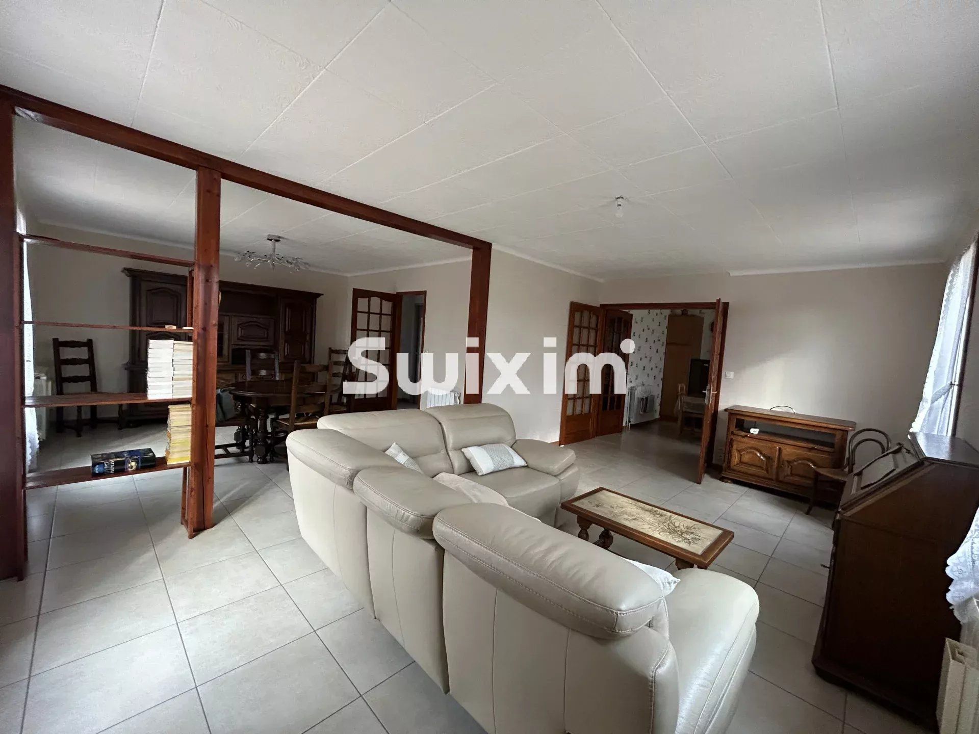 haus 6 Zimmer zum verkauf auf Lons-le-Saunier (39000)