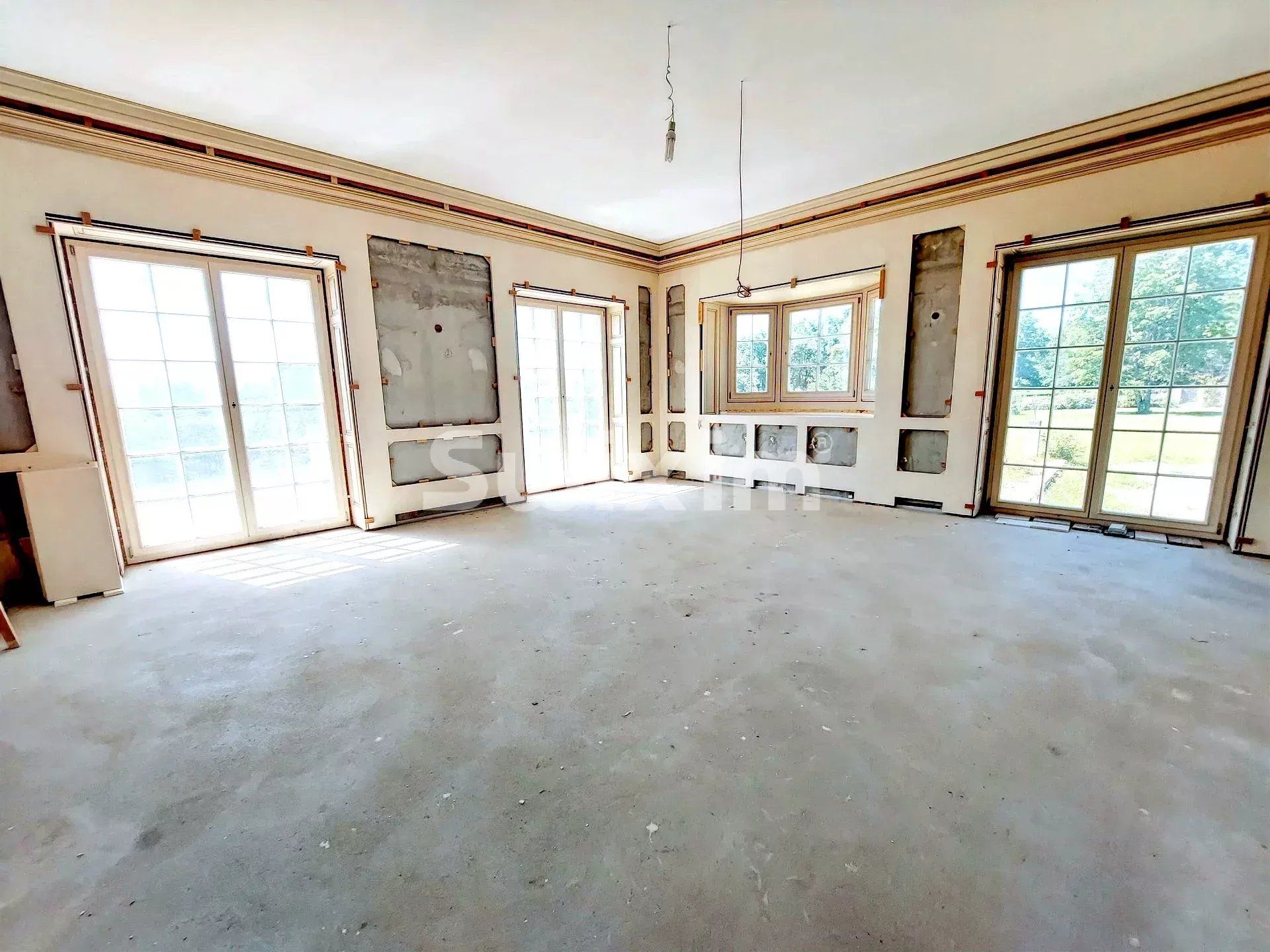 maison 15 Pièces en vente sur Échenevex (01170)