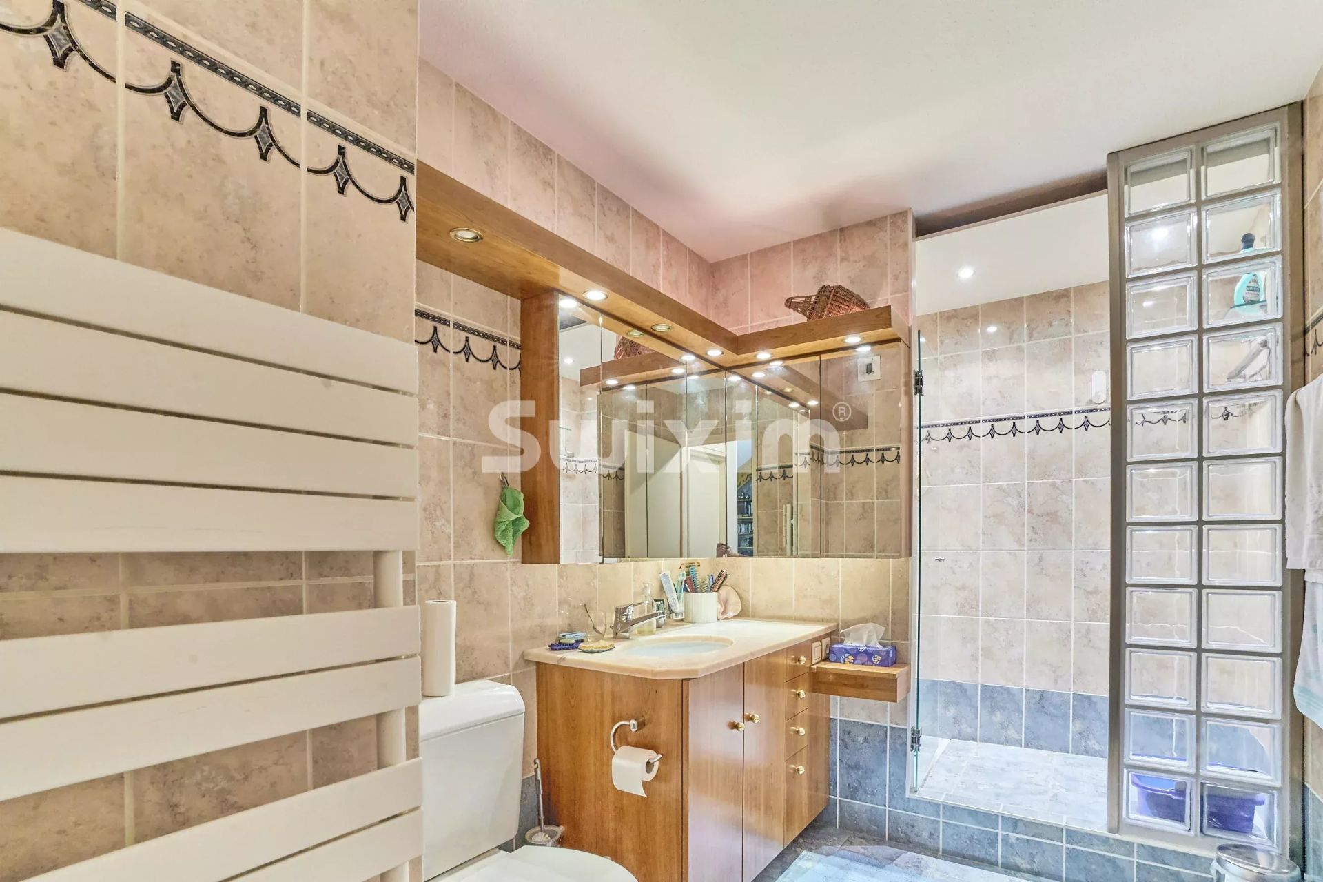 apartamento 5 Quartos para venda sobre Saint-Julien-en-Genevois (74160)