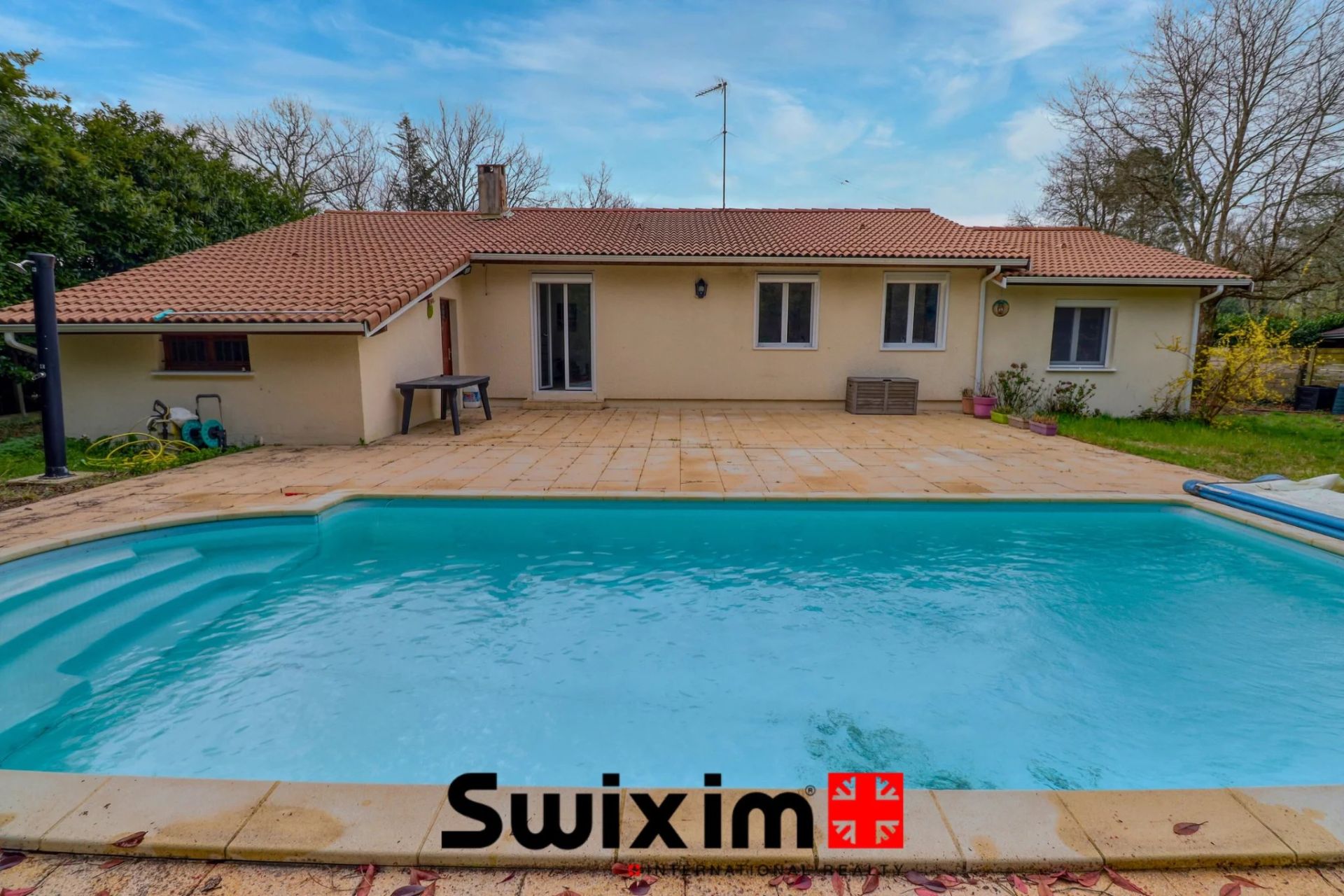 casa 5 Quartos para venda sobre Le Pian-Médoc (33290)