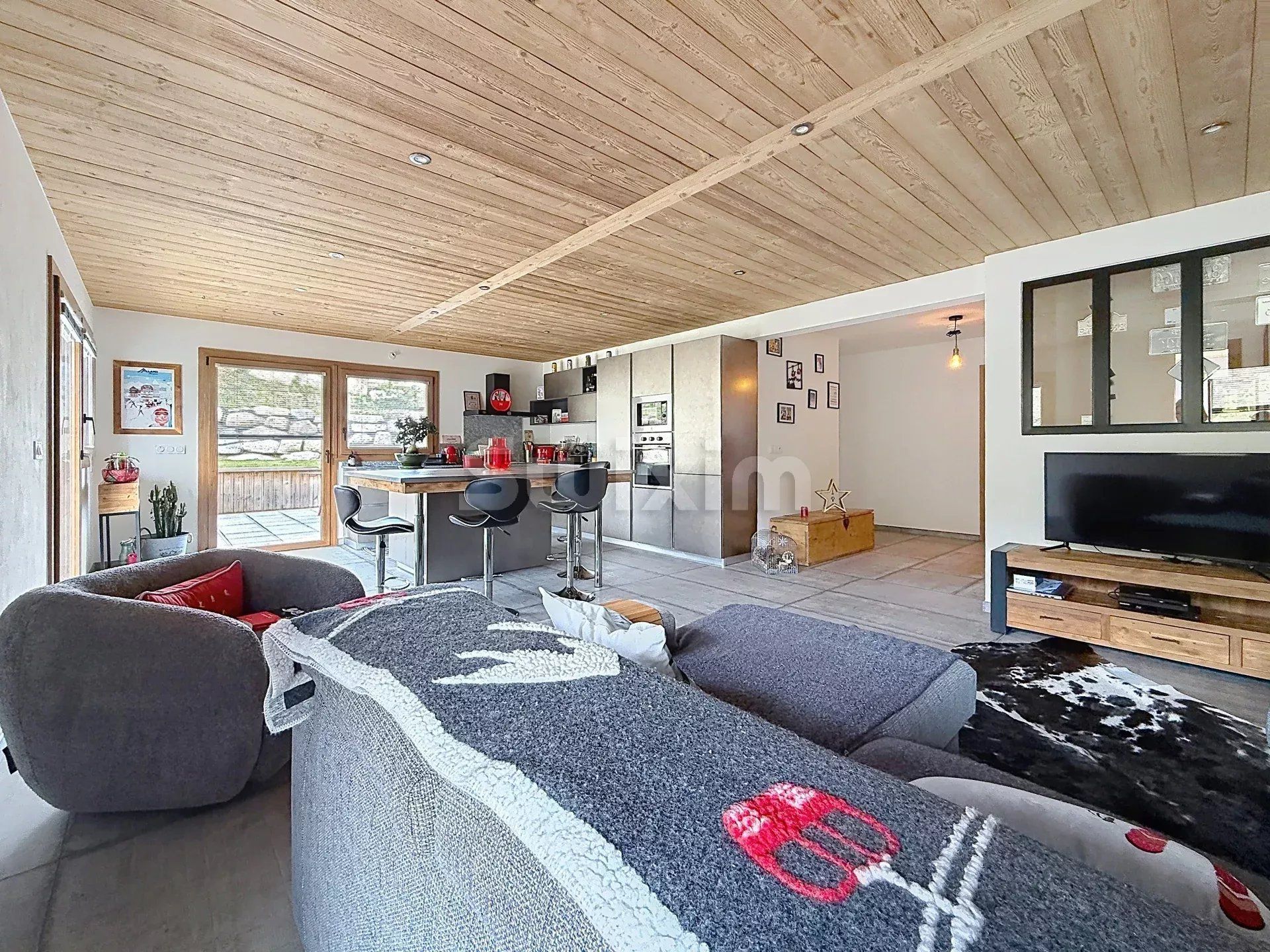 appartamento 5 Camere in vendita su Combloux (74920)