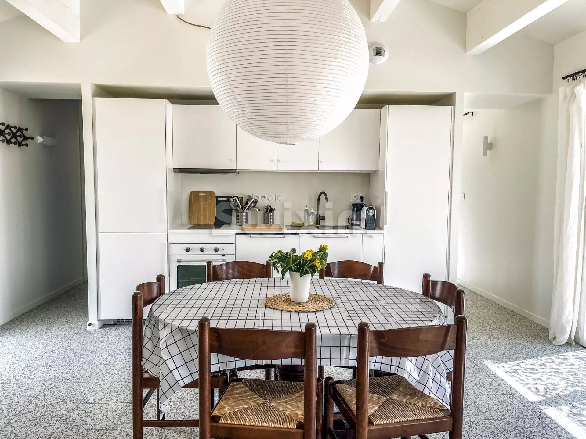 villa 3 Salas en venta en Saint-Maximin (30700)