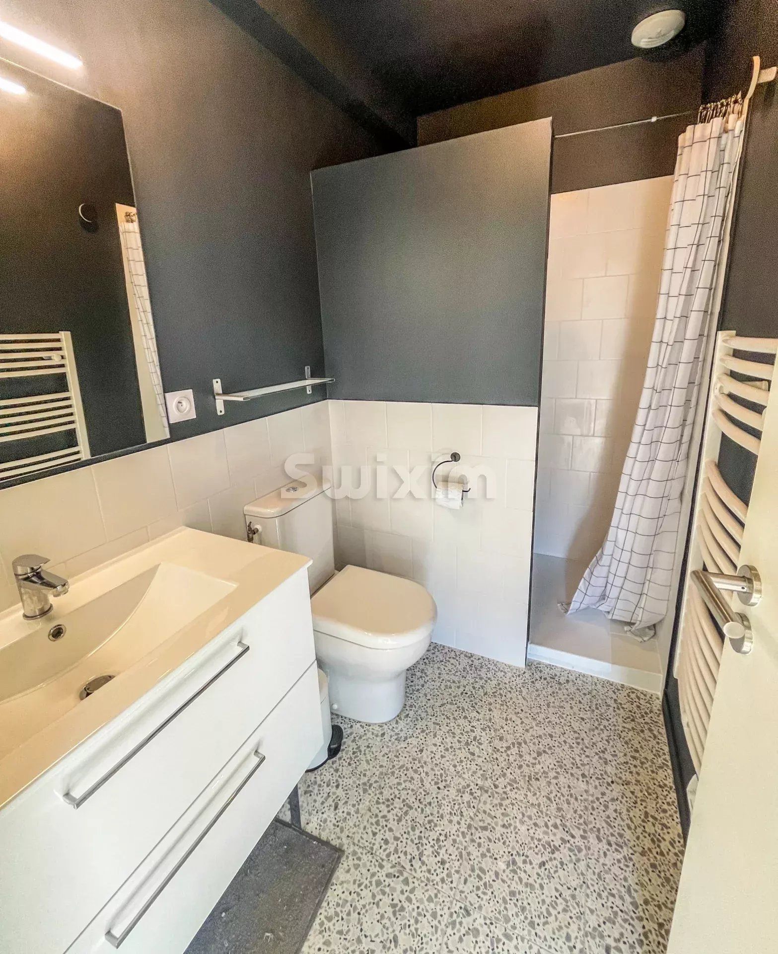 villa 3 Salas en venta en Saint-Maximin (30700)