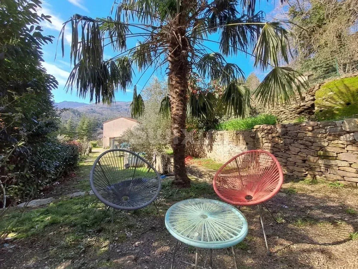 villa 4 Rooms for sale on Génolhac (30450)