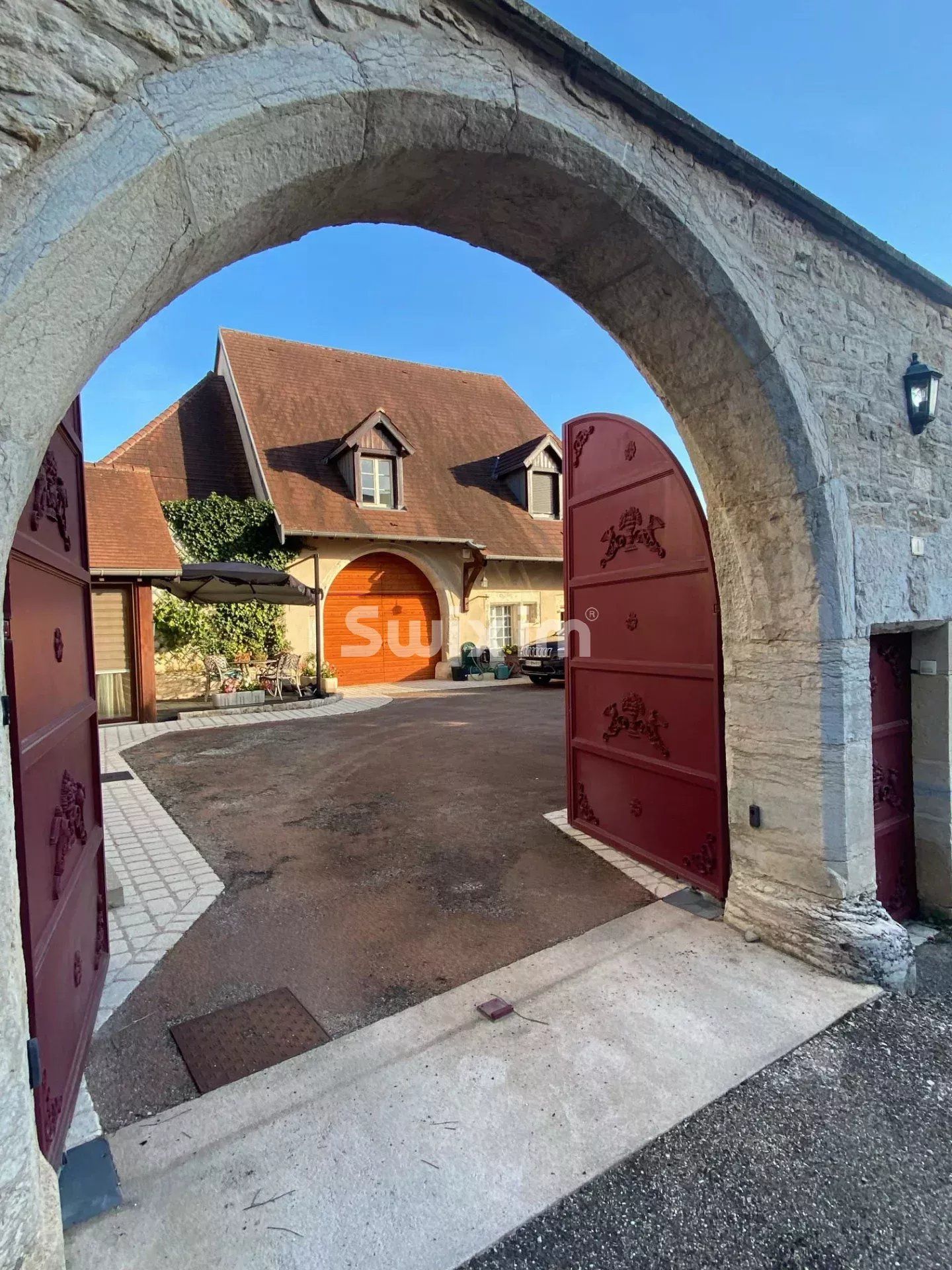 Vente Maison Lavans-lès-Dole 11&nbsp;Pièces 394&nbsp;m²