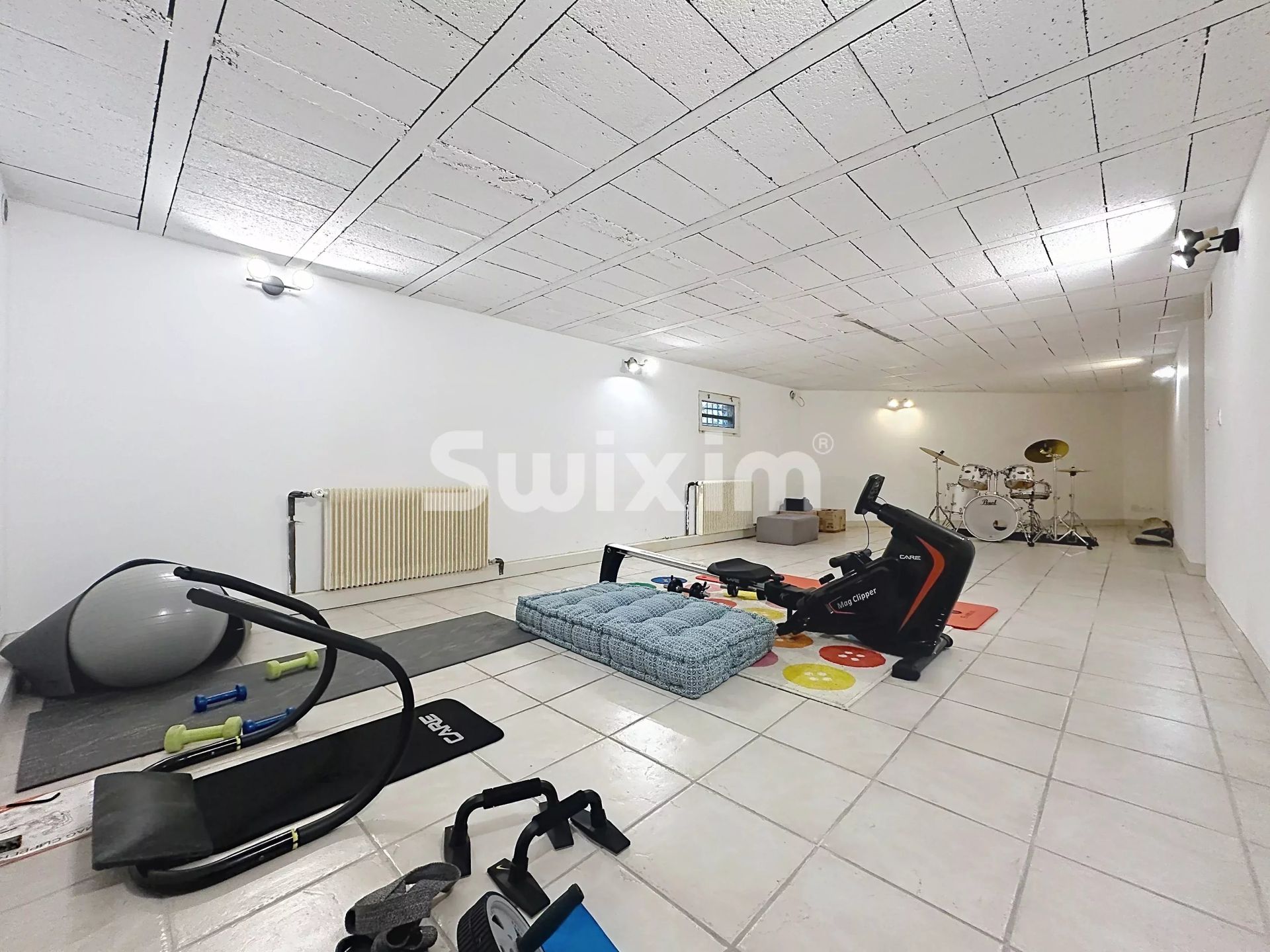 casa 5 Quartos para aluguer sobre Ségny (01170)