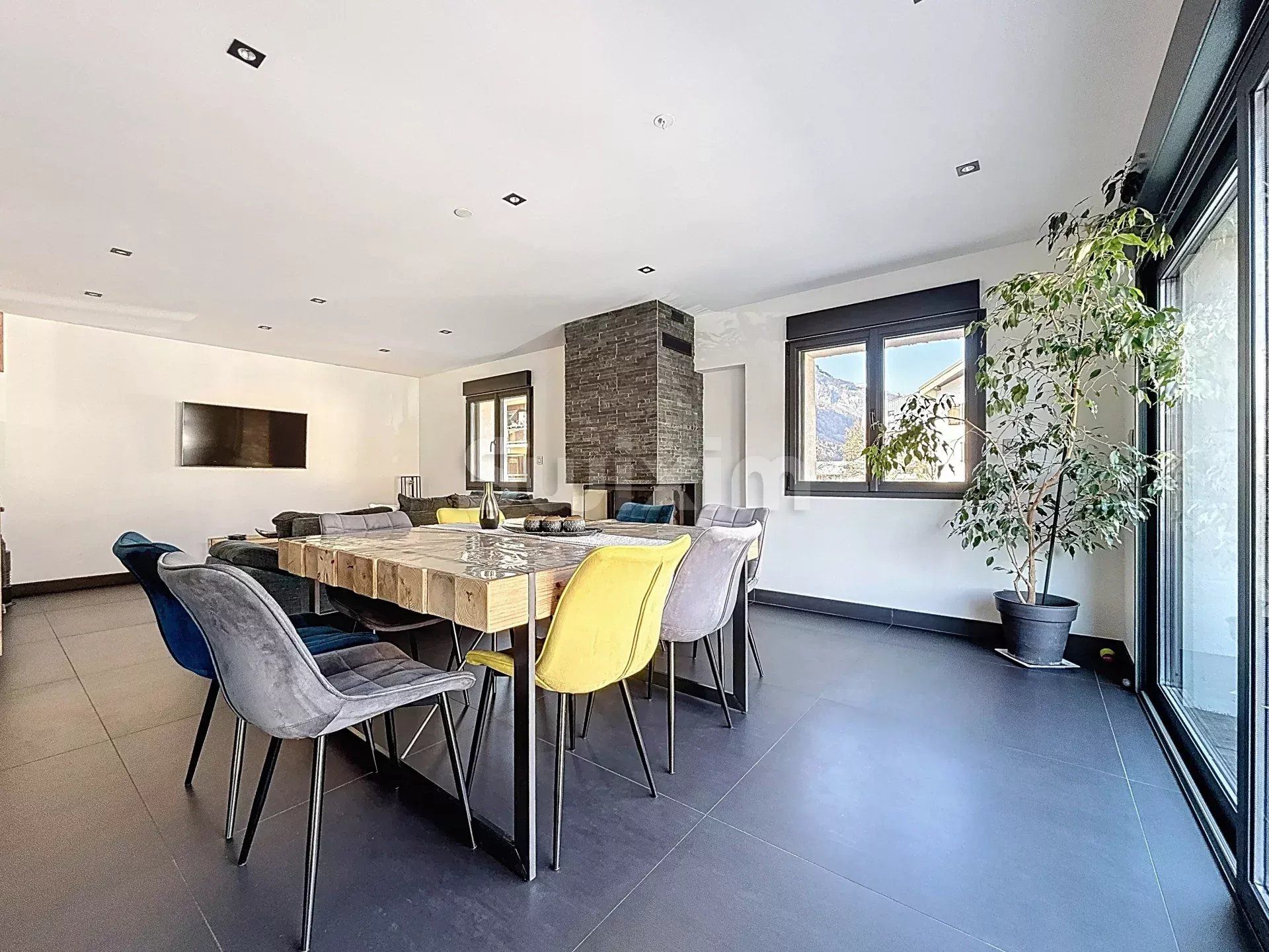 appartement 6 Zimmer zum verkauf auf Sallanches (74700)