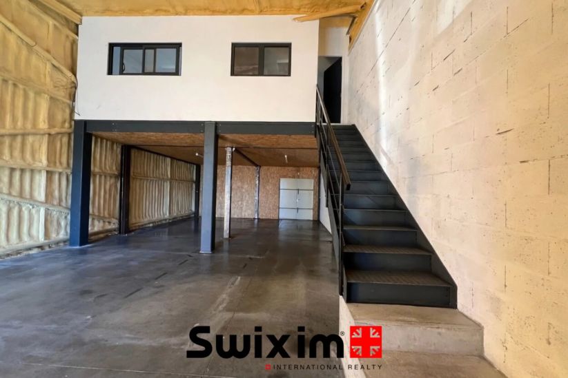 Rental Commercial local Cestas 4&nbsp;Rooms 140&nbsp;m²