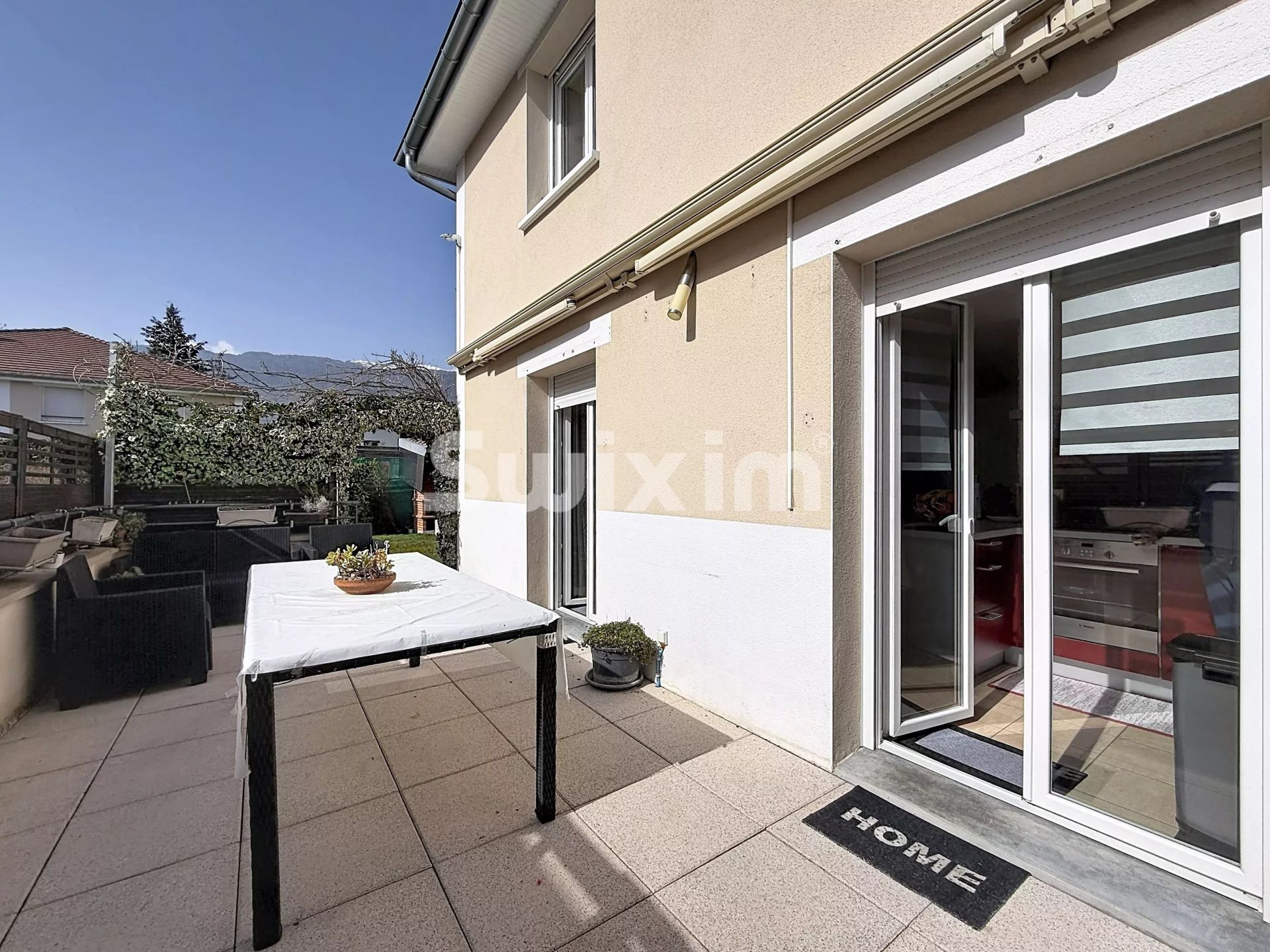 appartamento 4 Camere in vendita su Saint-Jean-de-Gonville (01630)