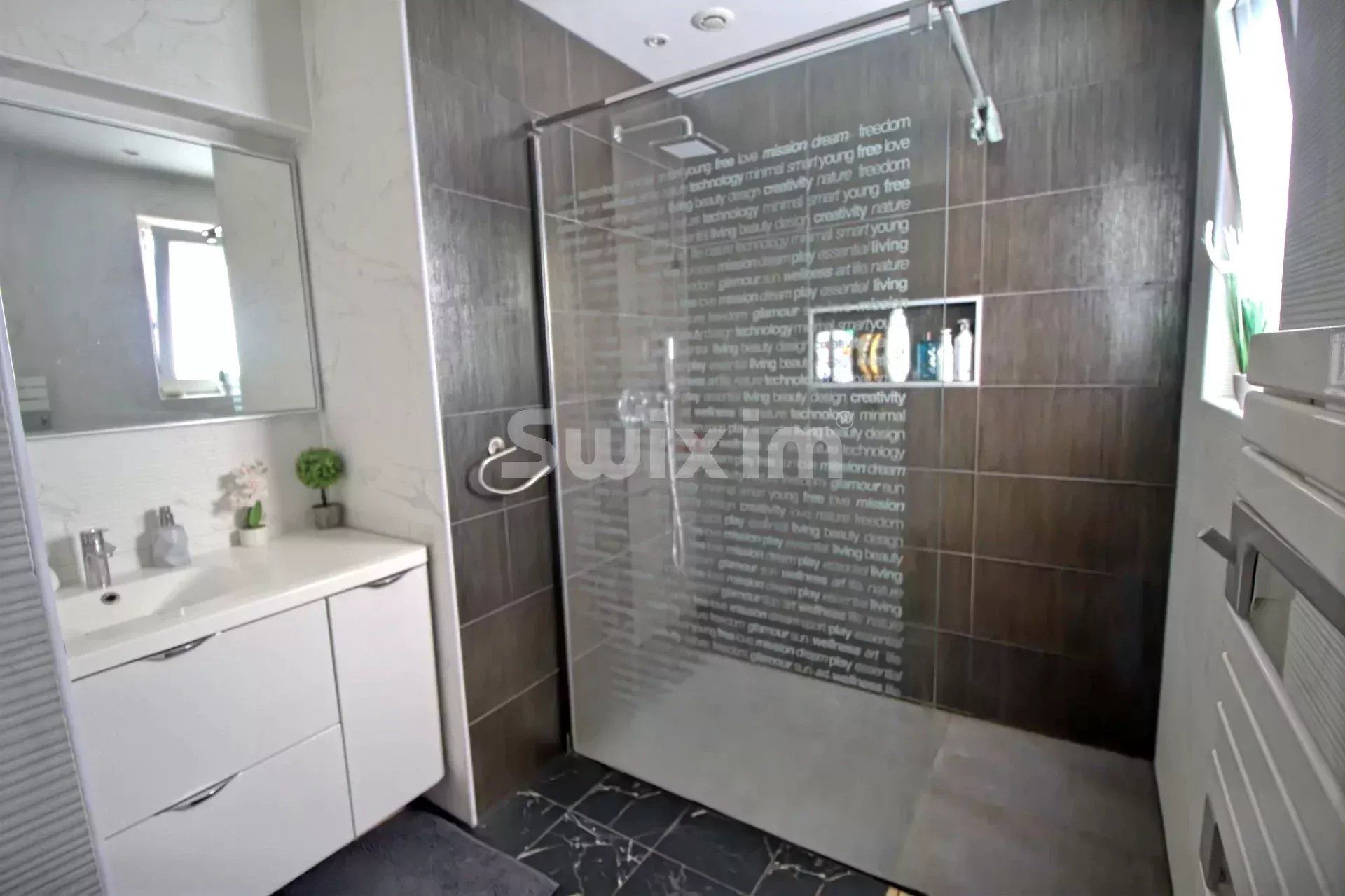 villa 6 Salas en venta en Bons-en-Chablais (74890)