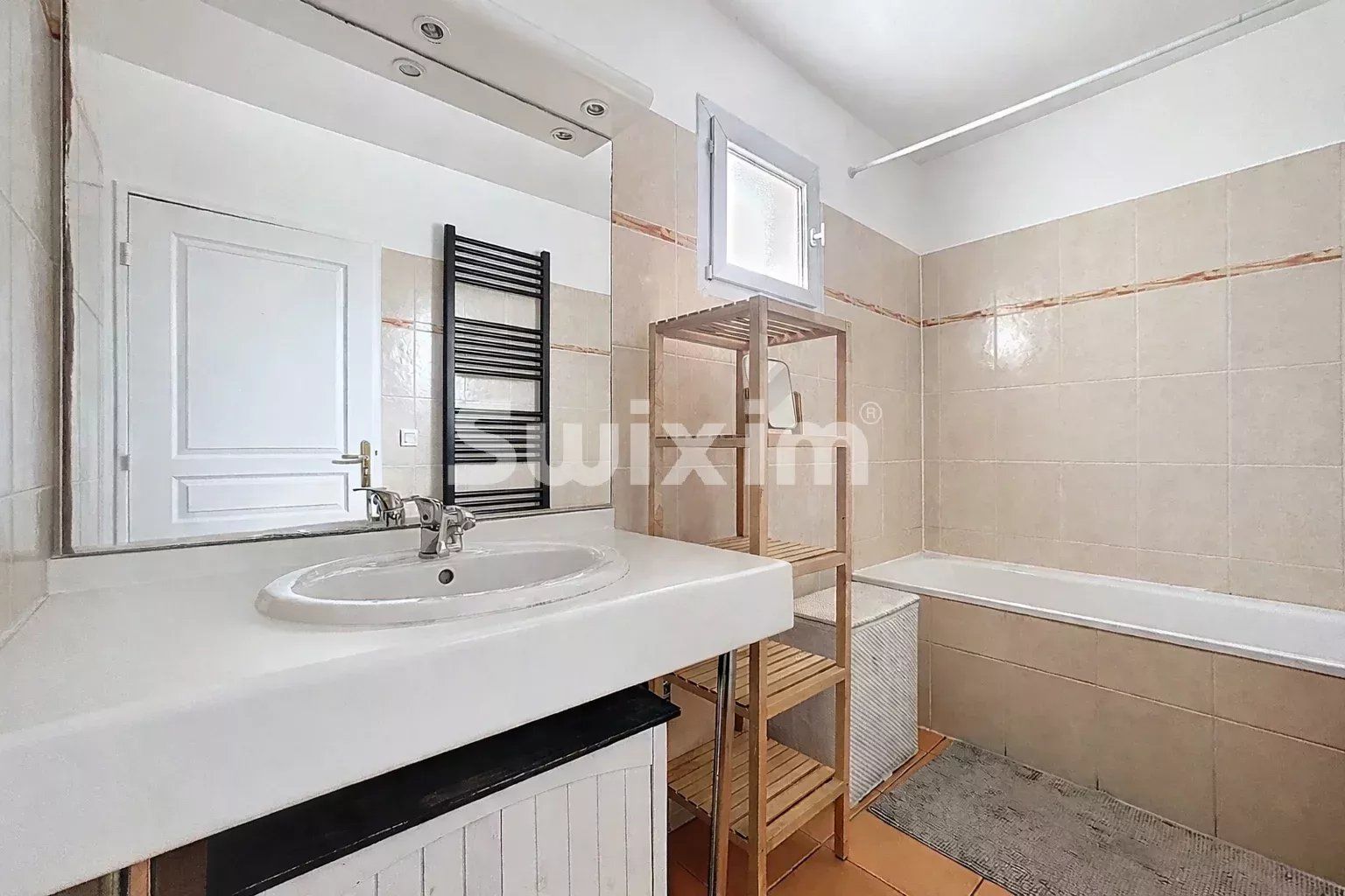 casa 5 Salas en venta en Prévessin-Moëns (01280)