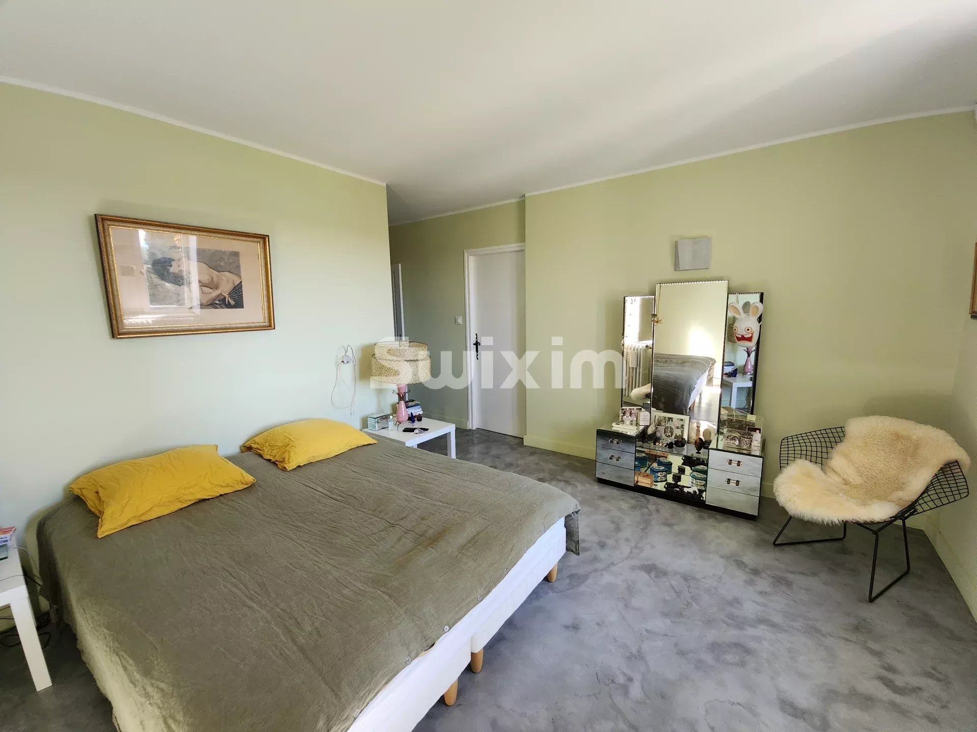 casa 10 Quartos para venda sobre Sainte-Cécile-les-Vignes (84290)