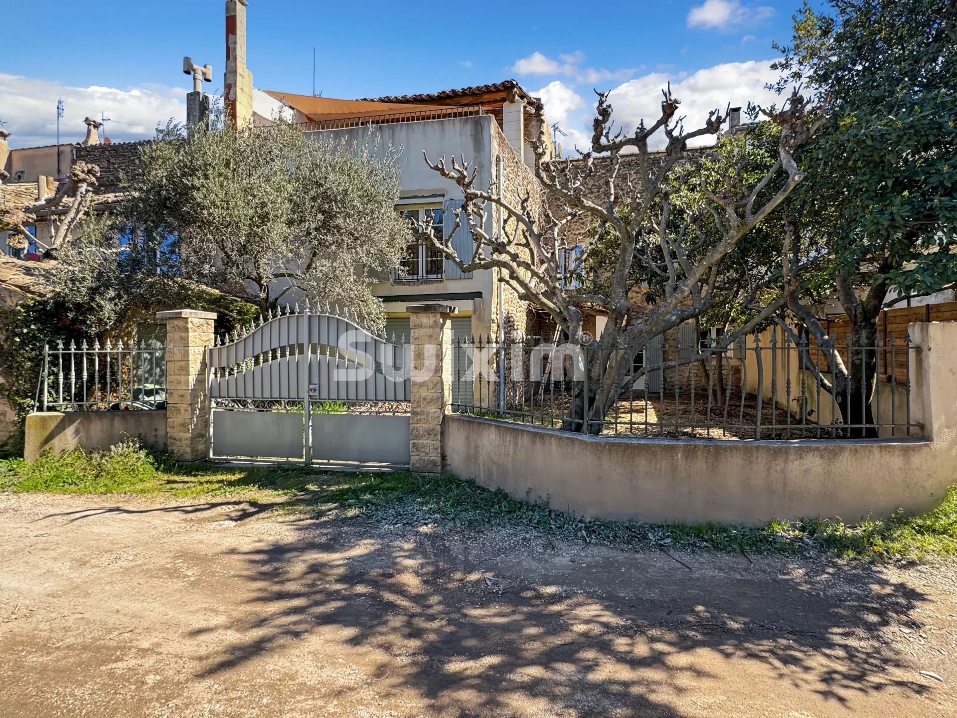 casa 7 Quartos para venda sobre Sainte-Cécile-les-Vignes (84290)