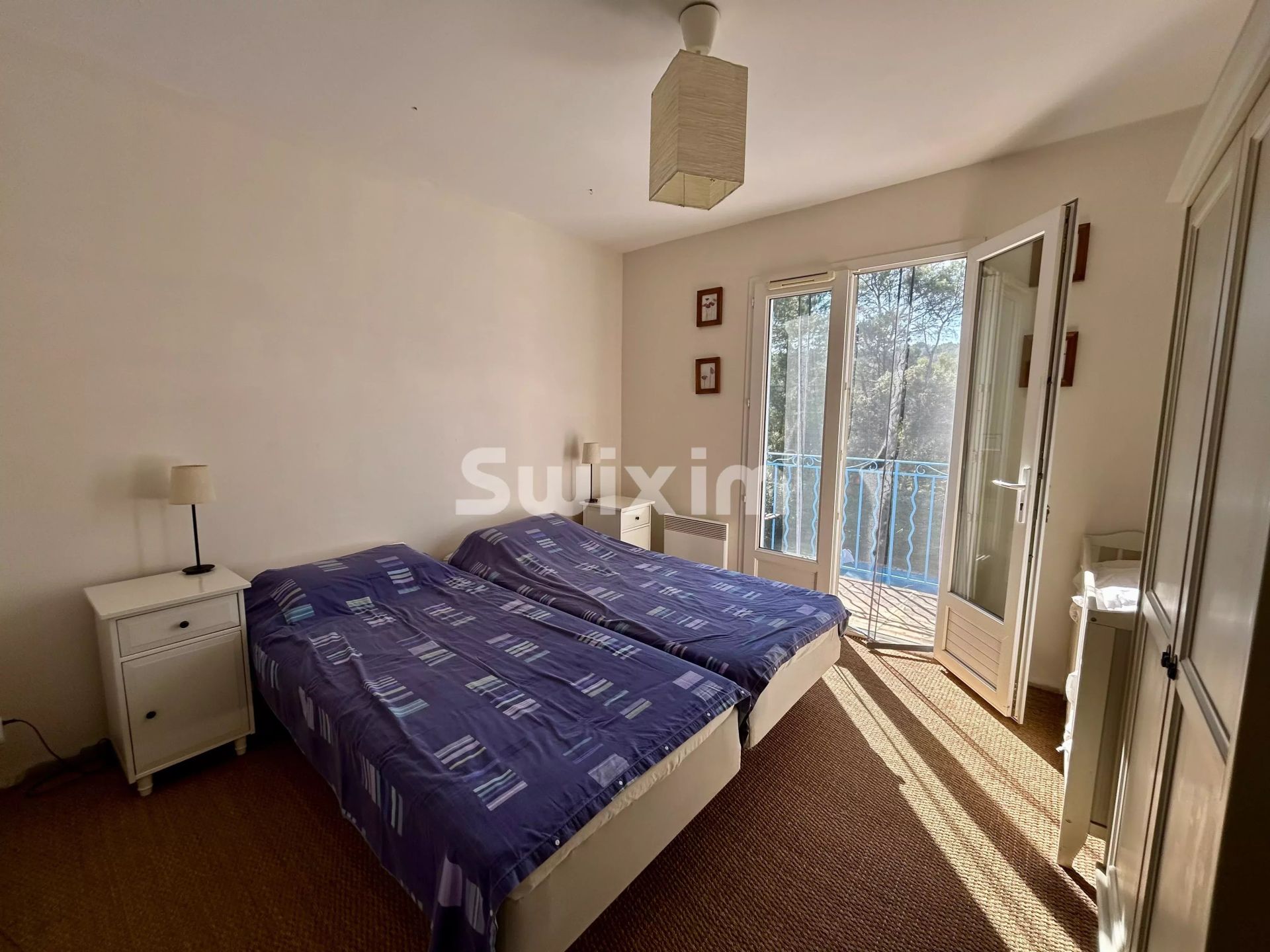 villa 5 Rooms for sale on Les Arcs (83460)