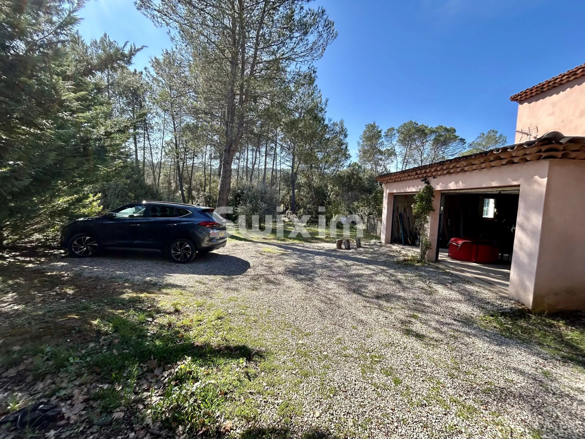 villa 5 Rooms for sale on Les Arcs (83460)