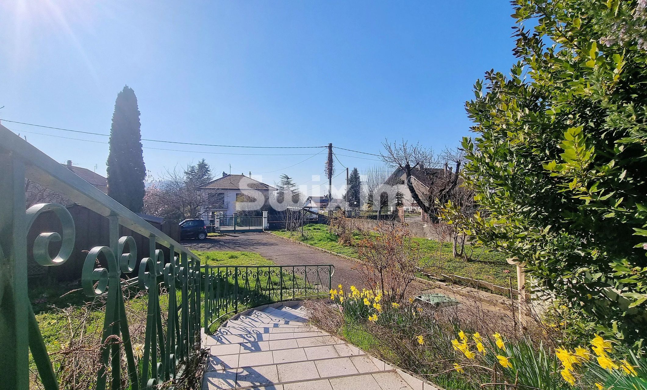 house 6 Rooms for sale on Bonne (74380)