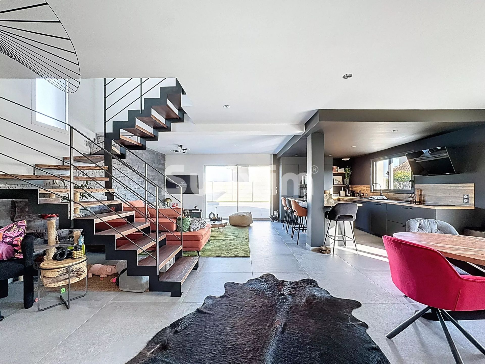 casa 5 Camere in vendita su Saint-Jean-de-Gonville (01630)