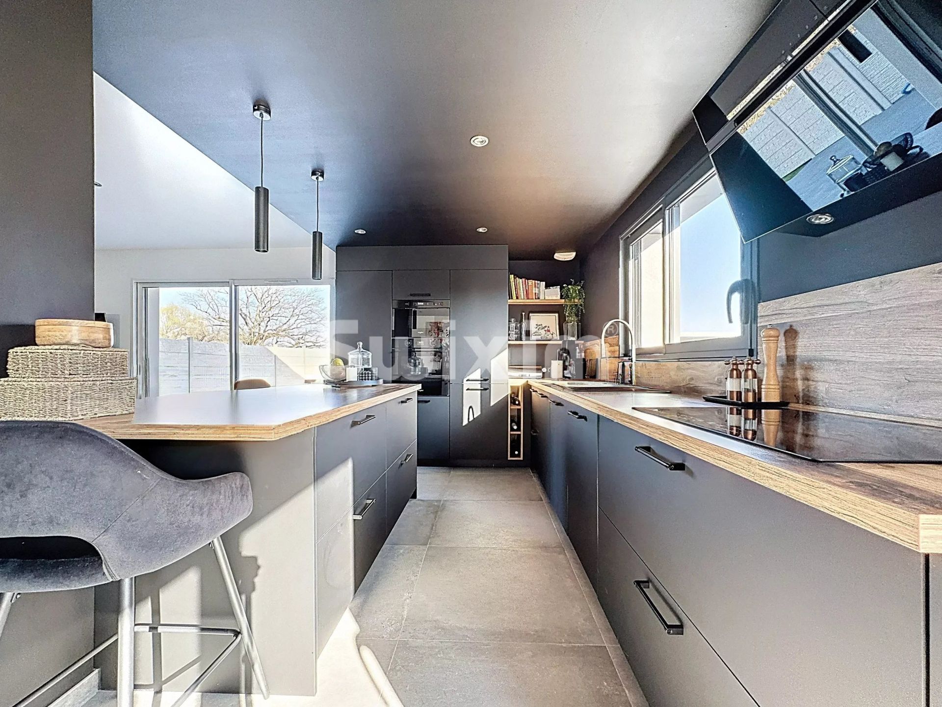 casa 5 Camere in vendita su Saint-Jean-de-Gonville (01630)