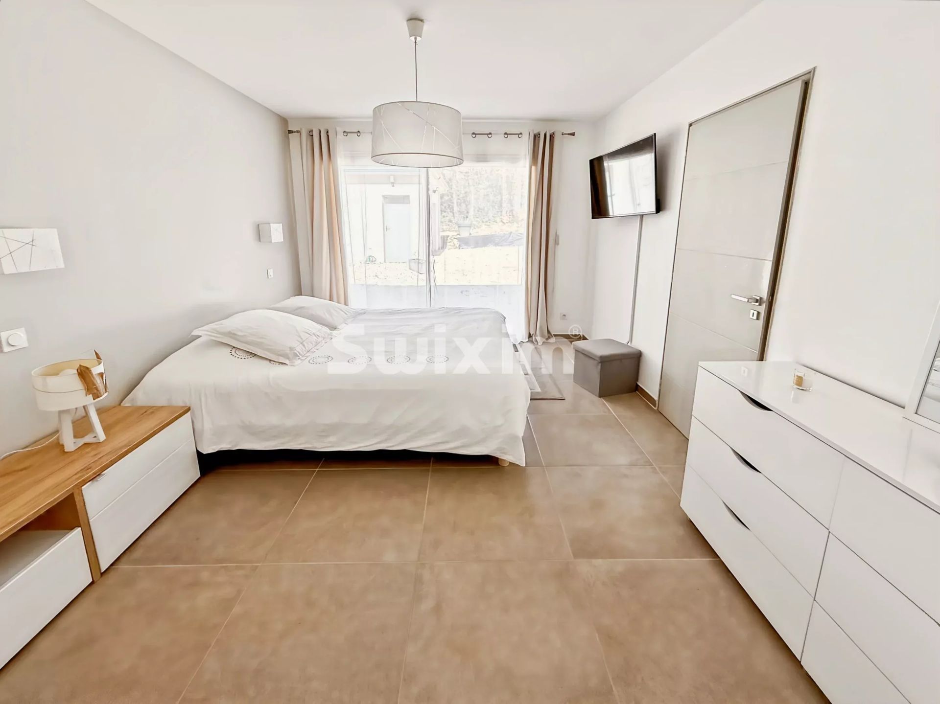 casa 5 Salas en venta en Donzère (26290)