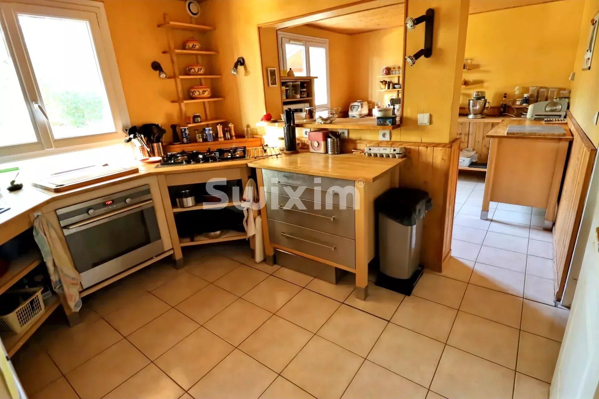 house 7 Rooms for sale on Gergy (71590)