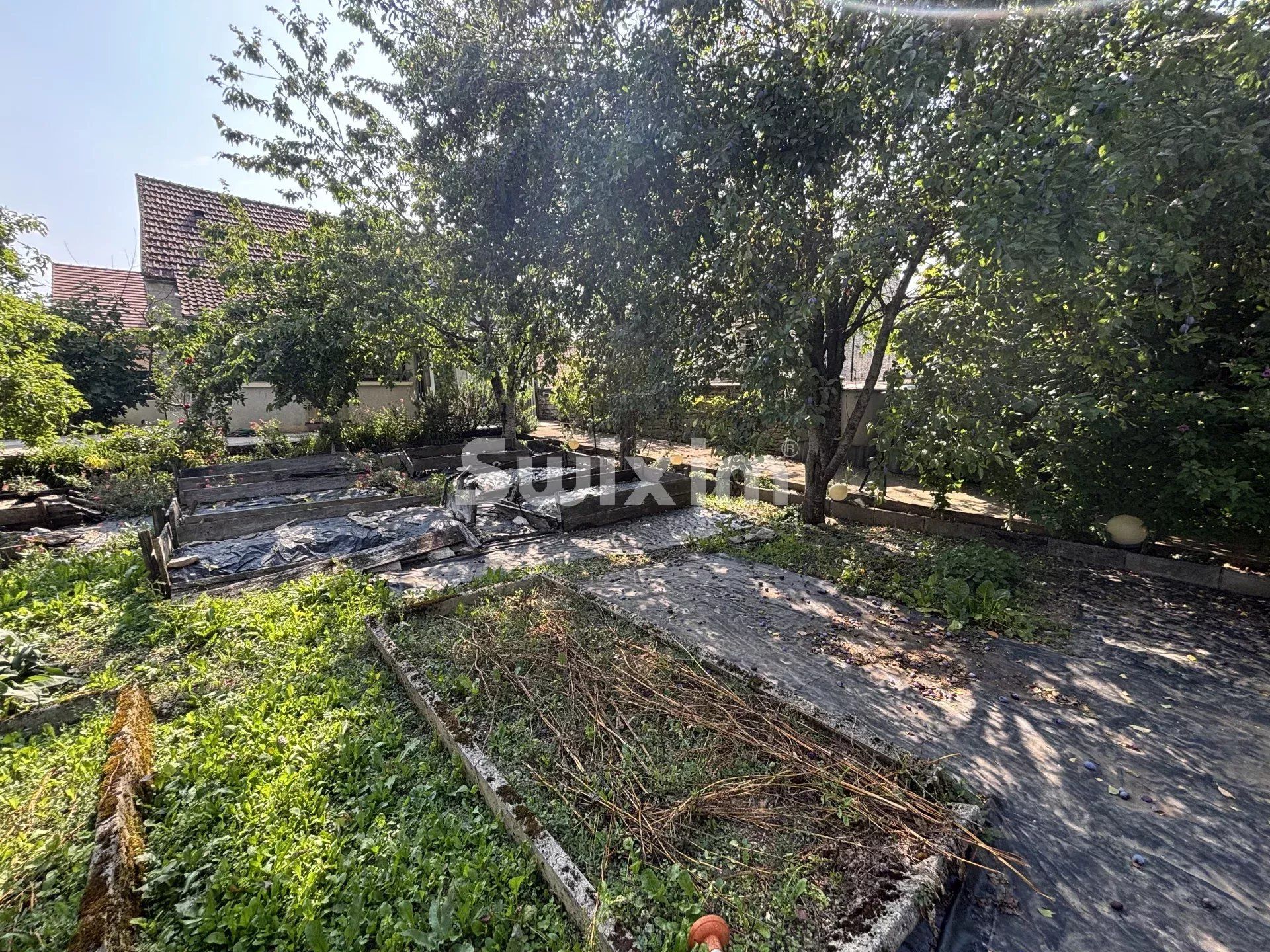 house 5 Rooms for sale on Précy-le-Sec (89440)
